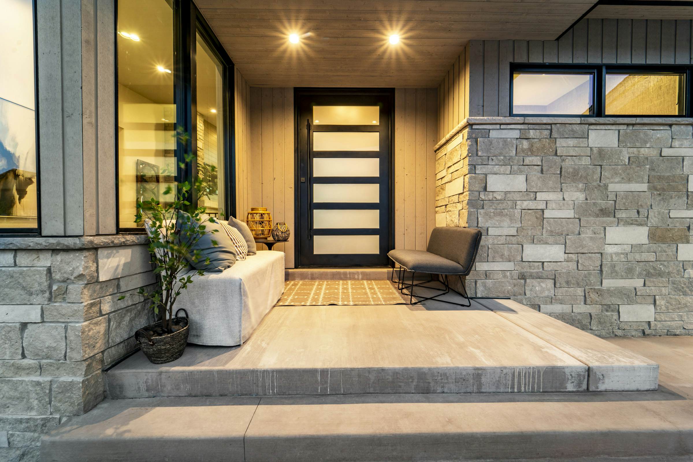 Red Ledges Brown Duck Mountain