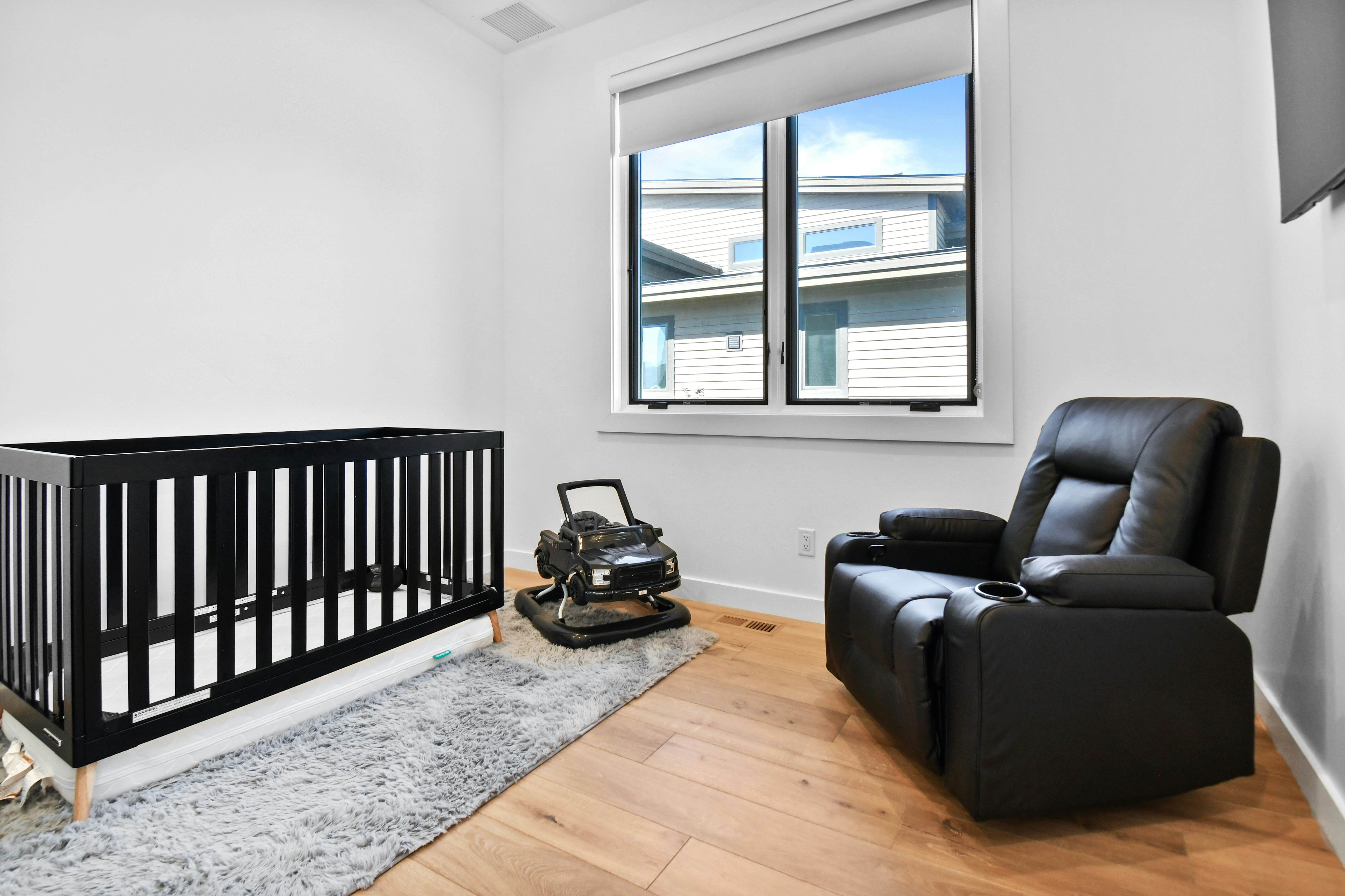 Red Ledges Thompson Peak Cir