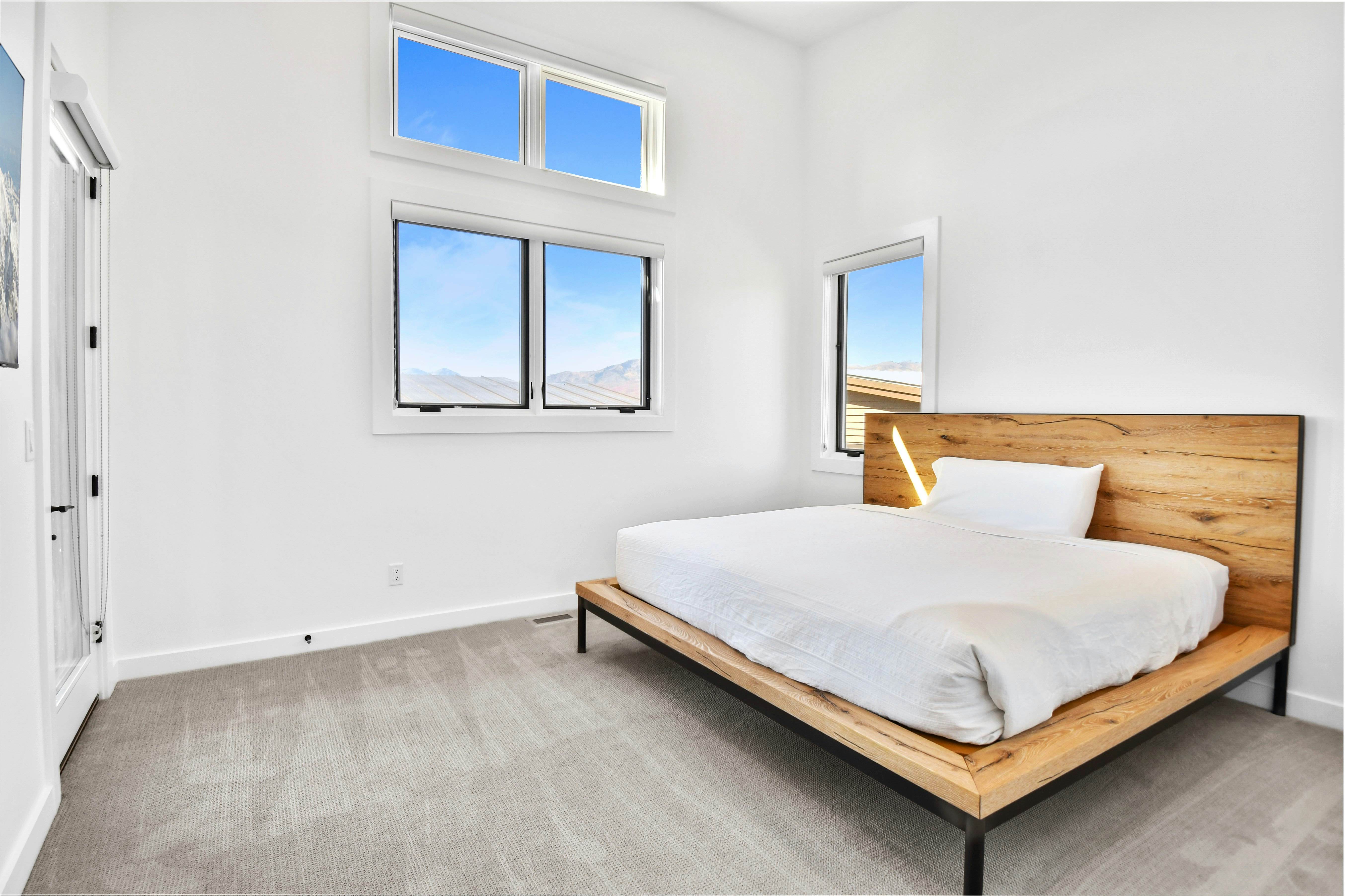 Red Ledges Thompson Peak Cir