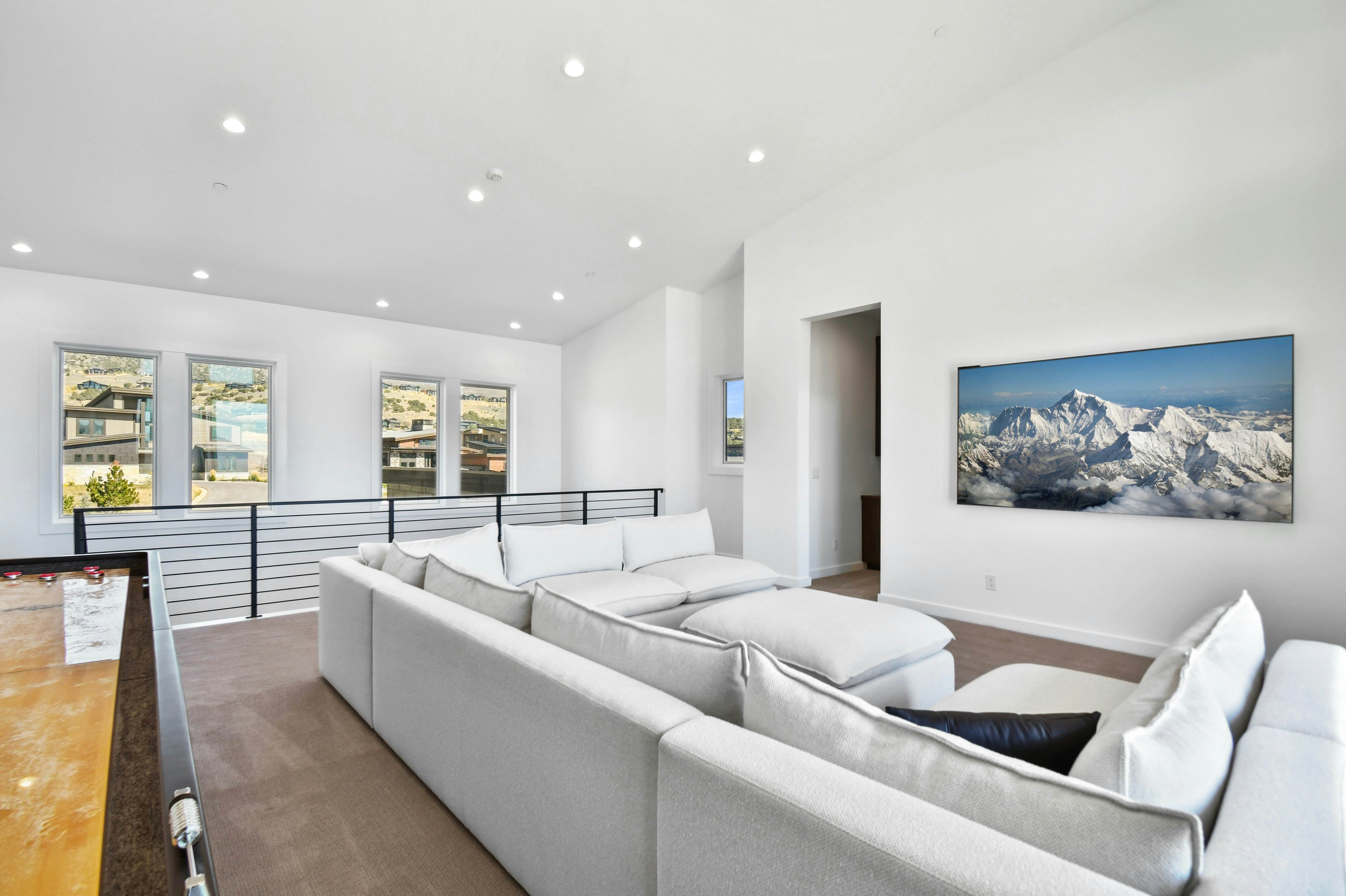 Red Ledges Thompson Peak Cir