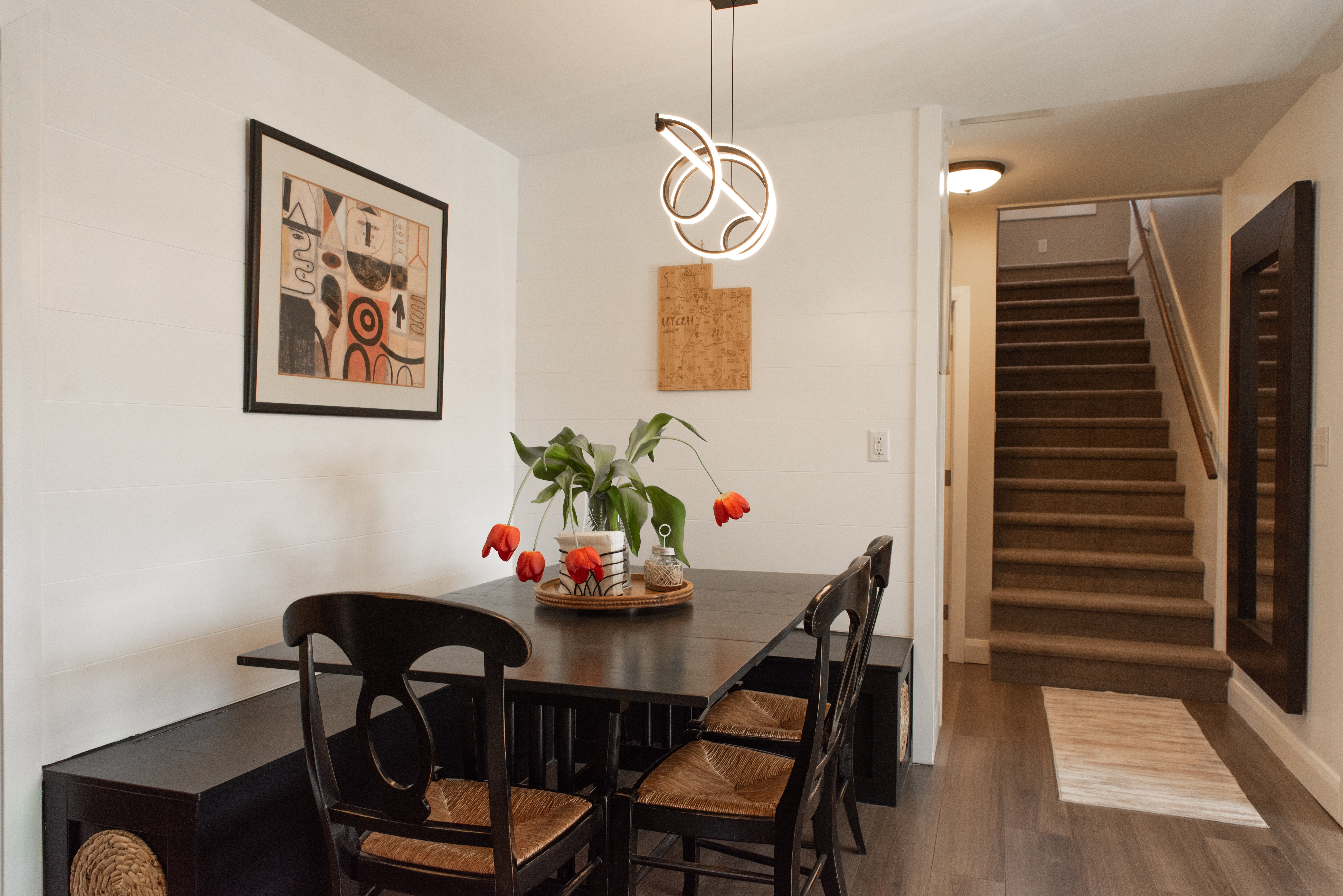 Heber base camp, sleeps 7, fire pit, pets ok, AC