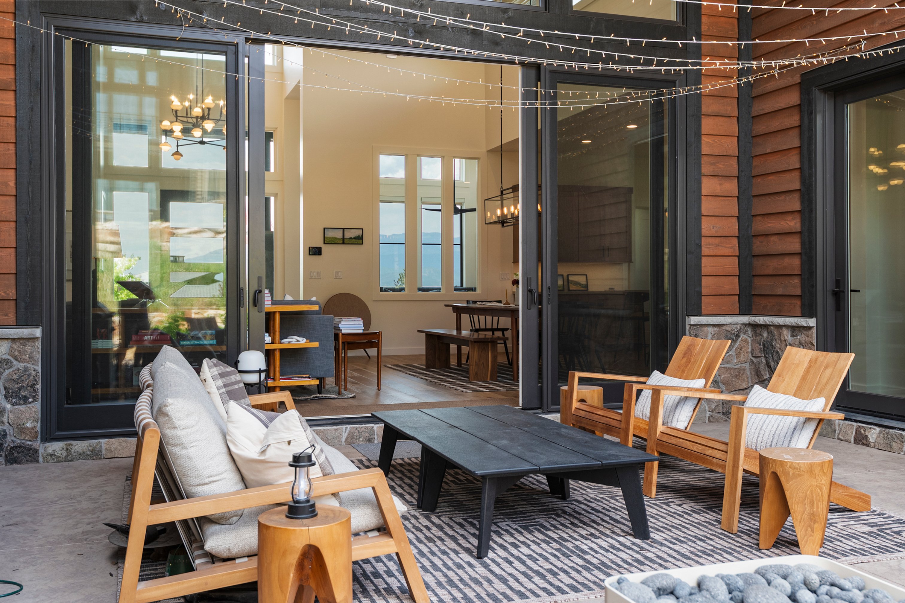 Red Ledges vista, hottub, golf, min 90 day stay