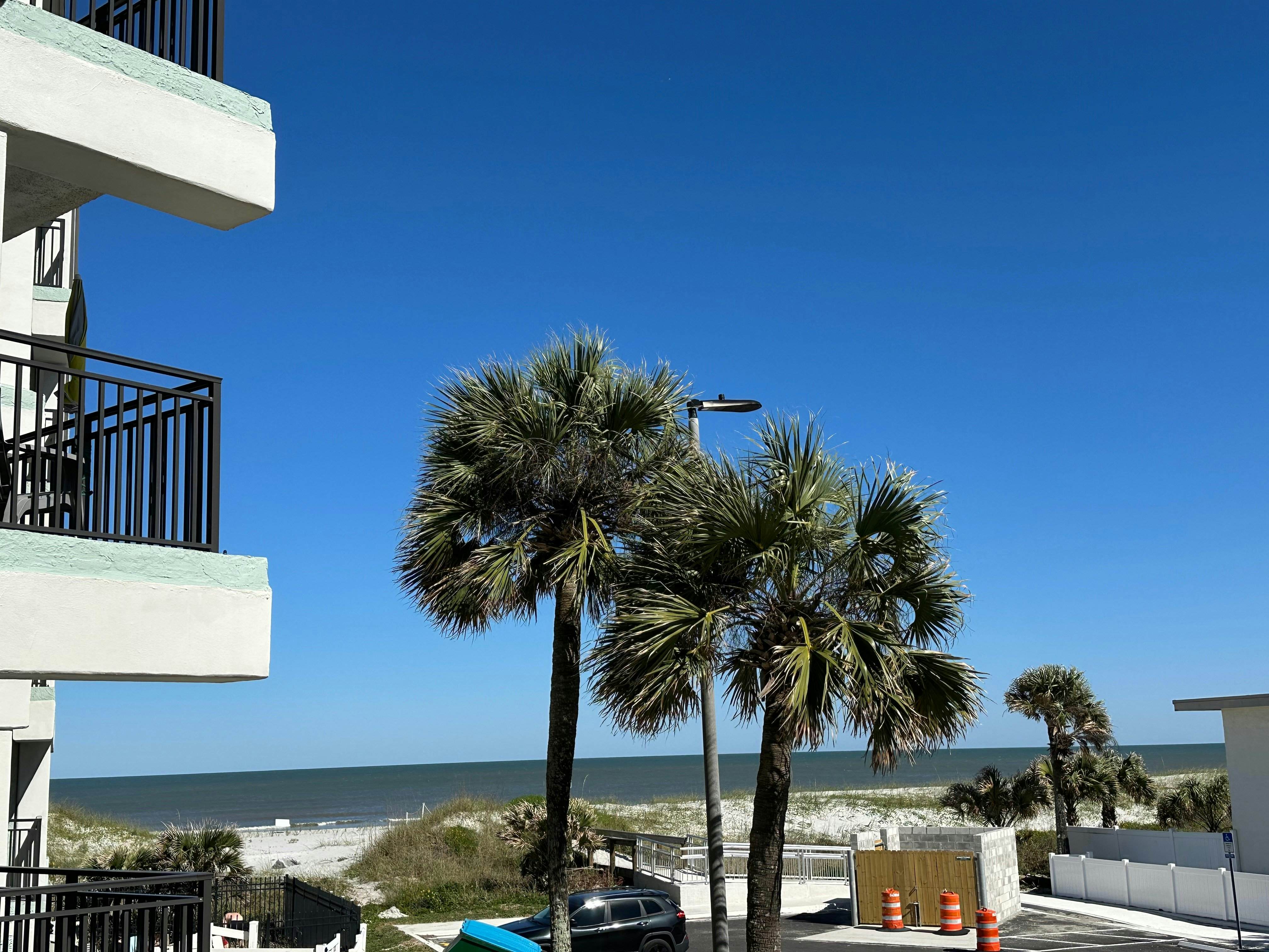 Sandpiper Beachfront Condo Pet Friendly Getaway