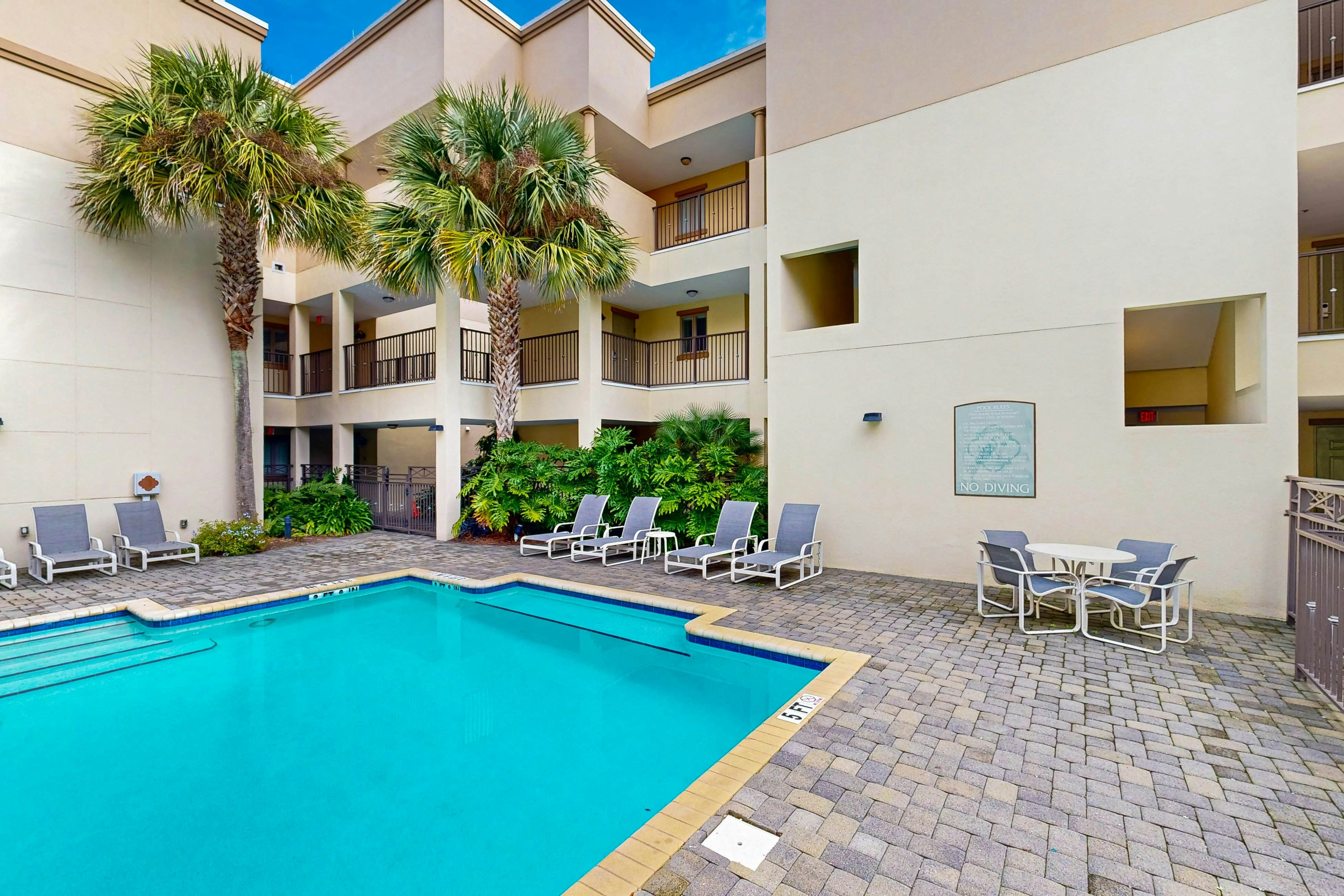 2520 Tennis Villa Efficiency