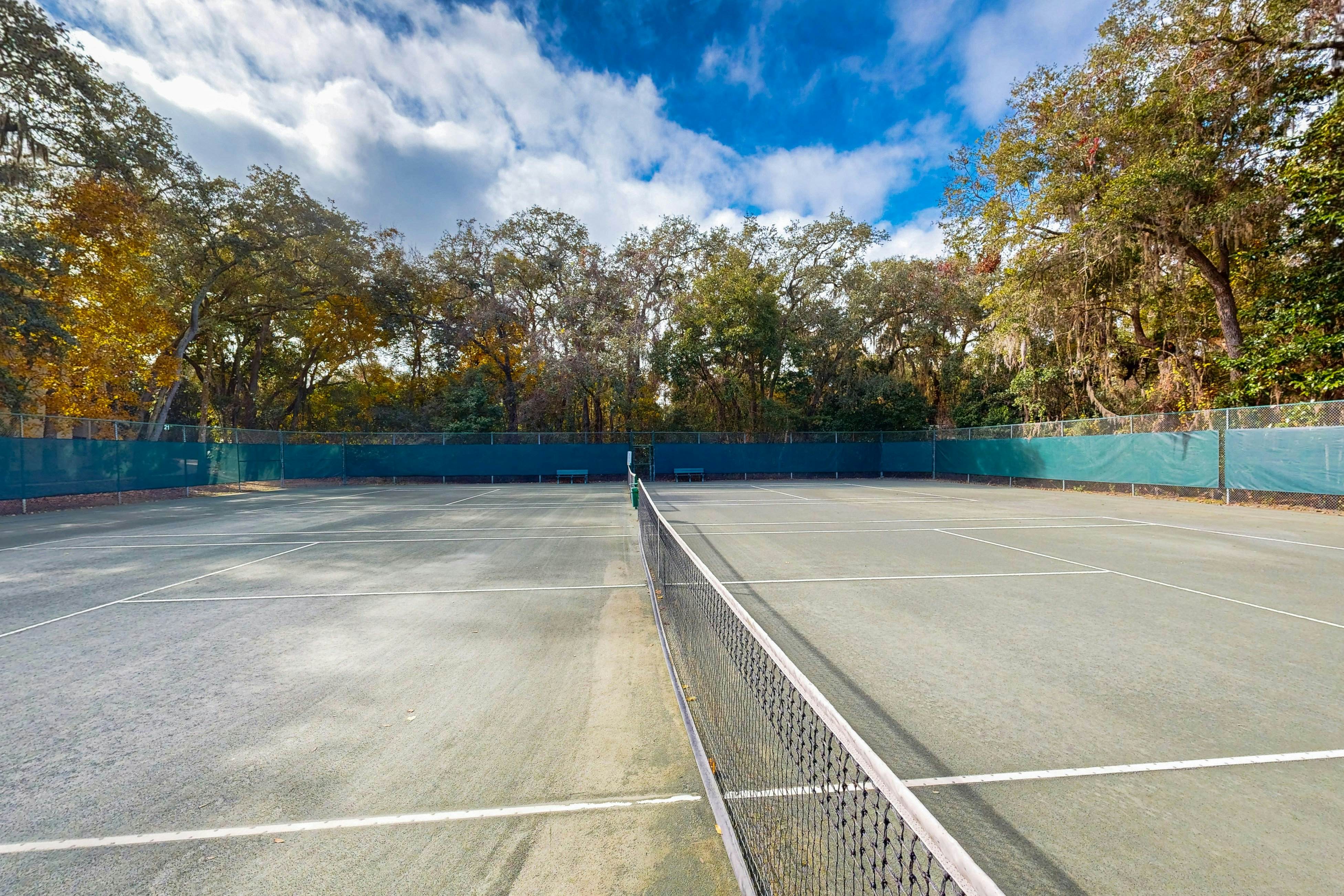 2520 Tennis Villa Efficiency