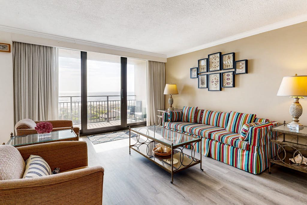 Amelia Island Plantation condo with ocean views & pool - dog-friendly