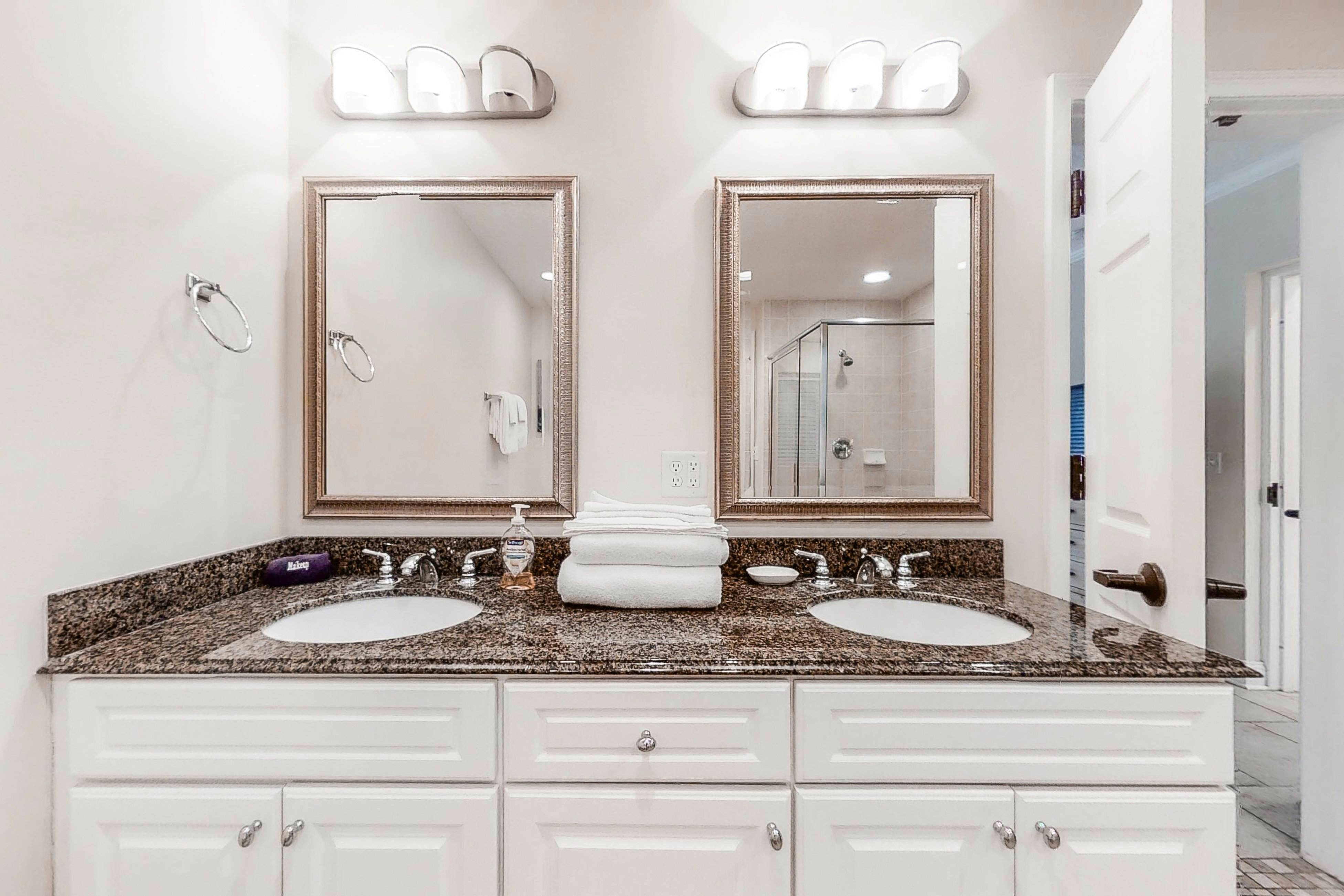 2534 Tennis Villas King Suite