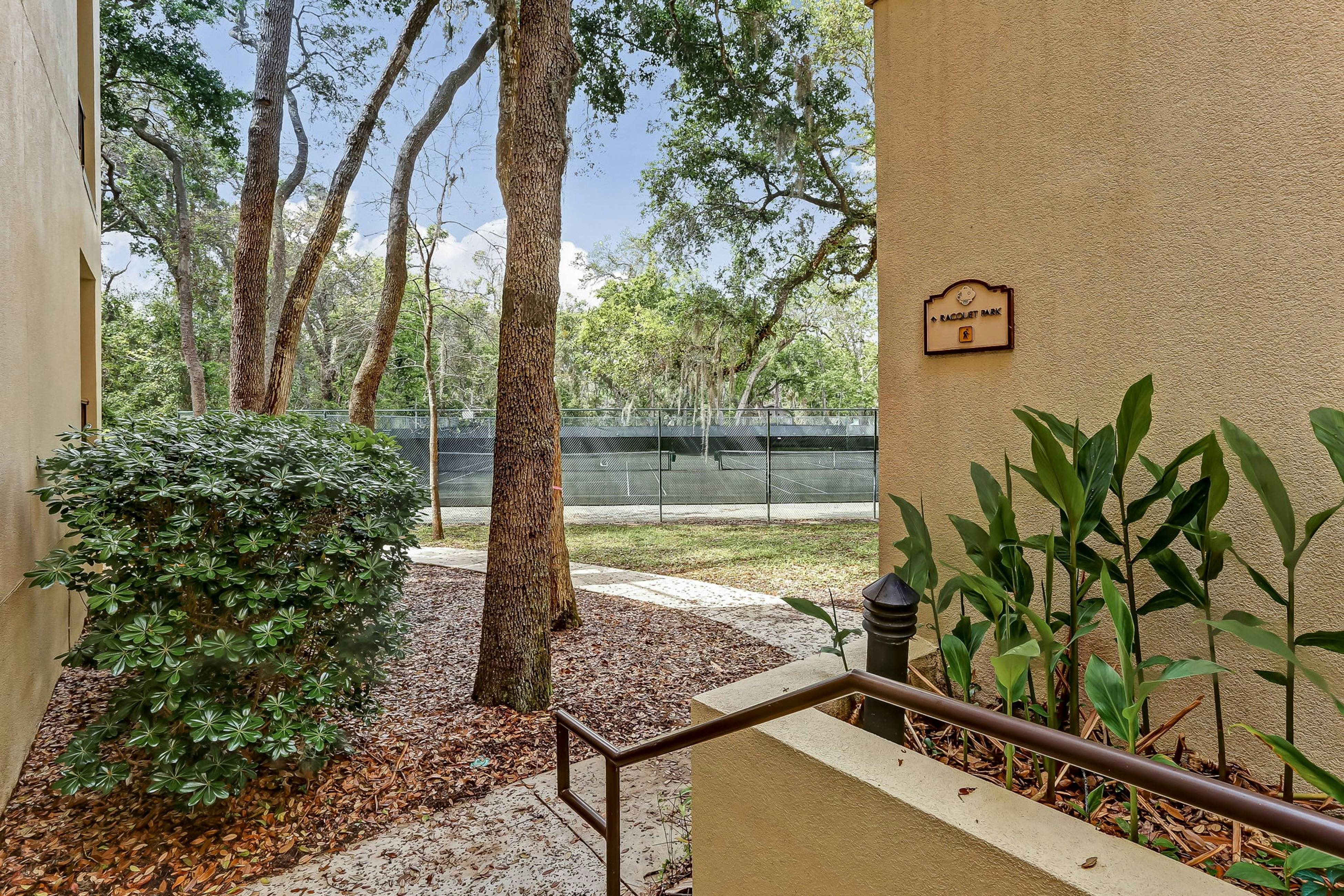 2534 Tennis Villas King Suite