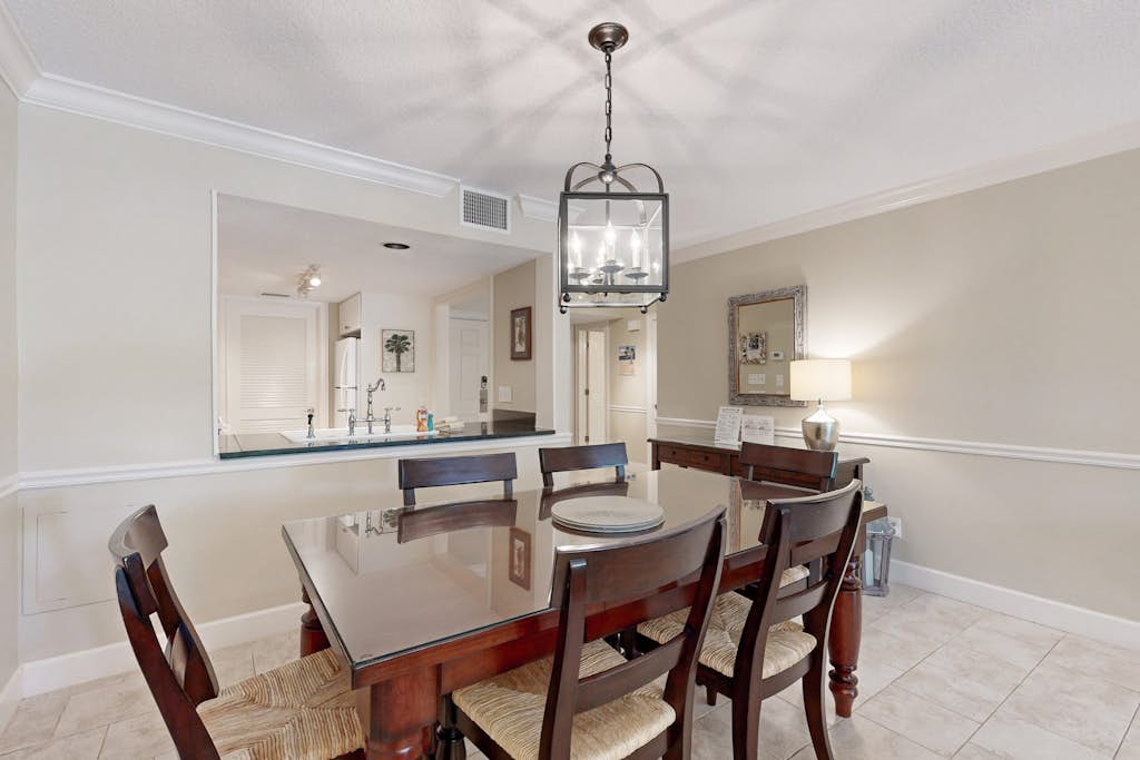 Updated, ground-floor condo in Amelia Island Plantation with patio & pool access