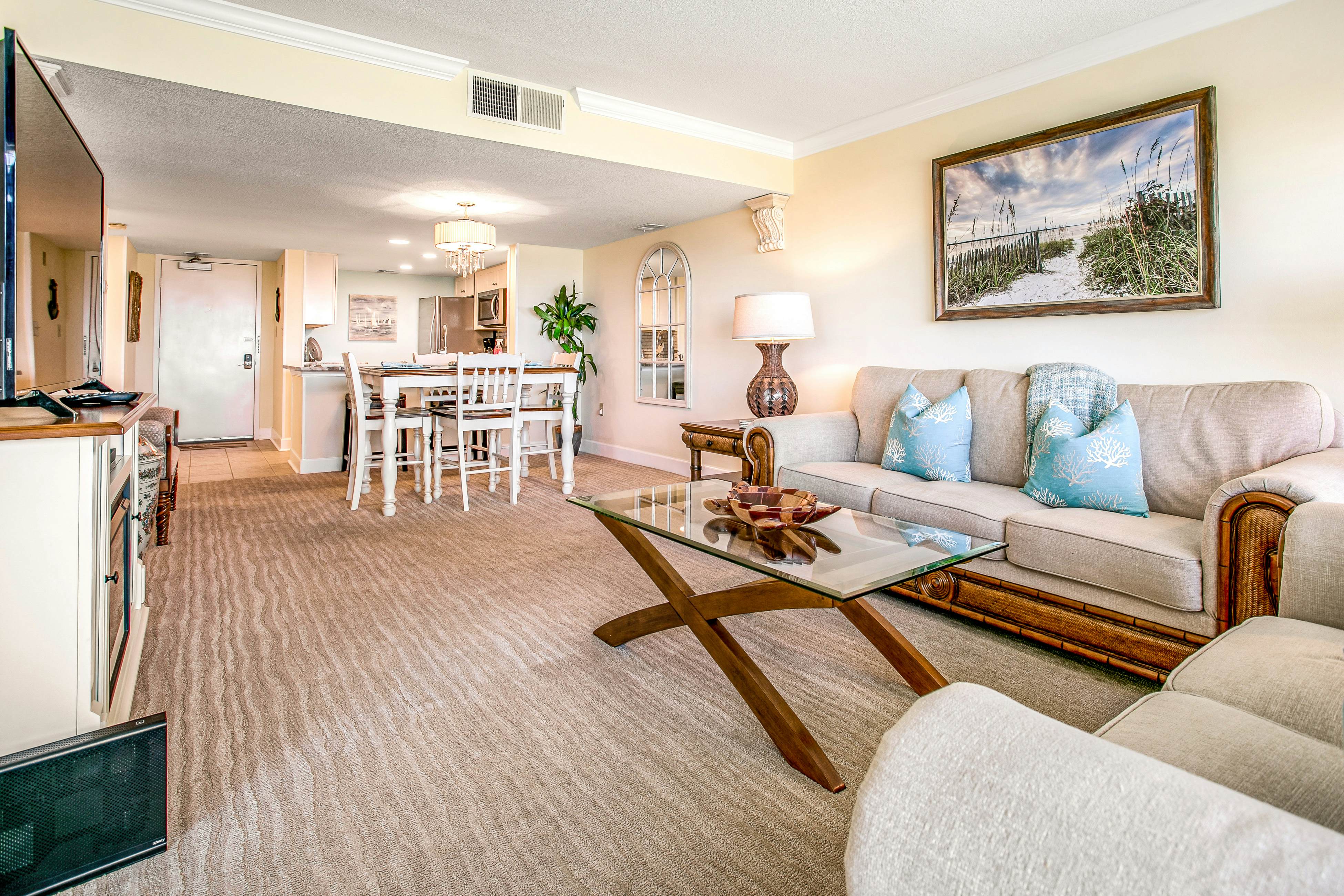 B117 Amelia Surf and Racquet