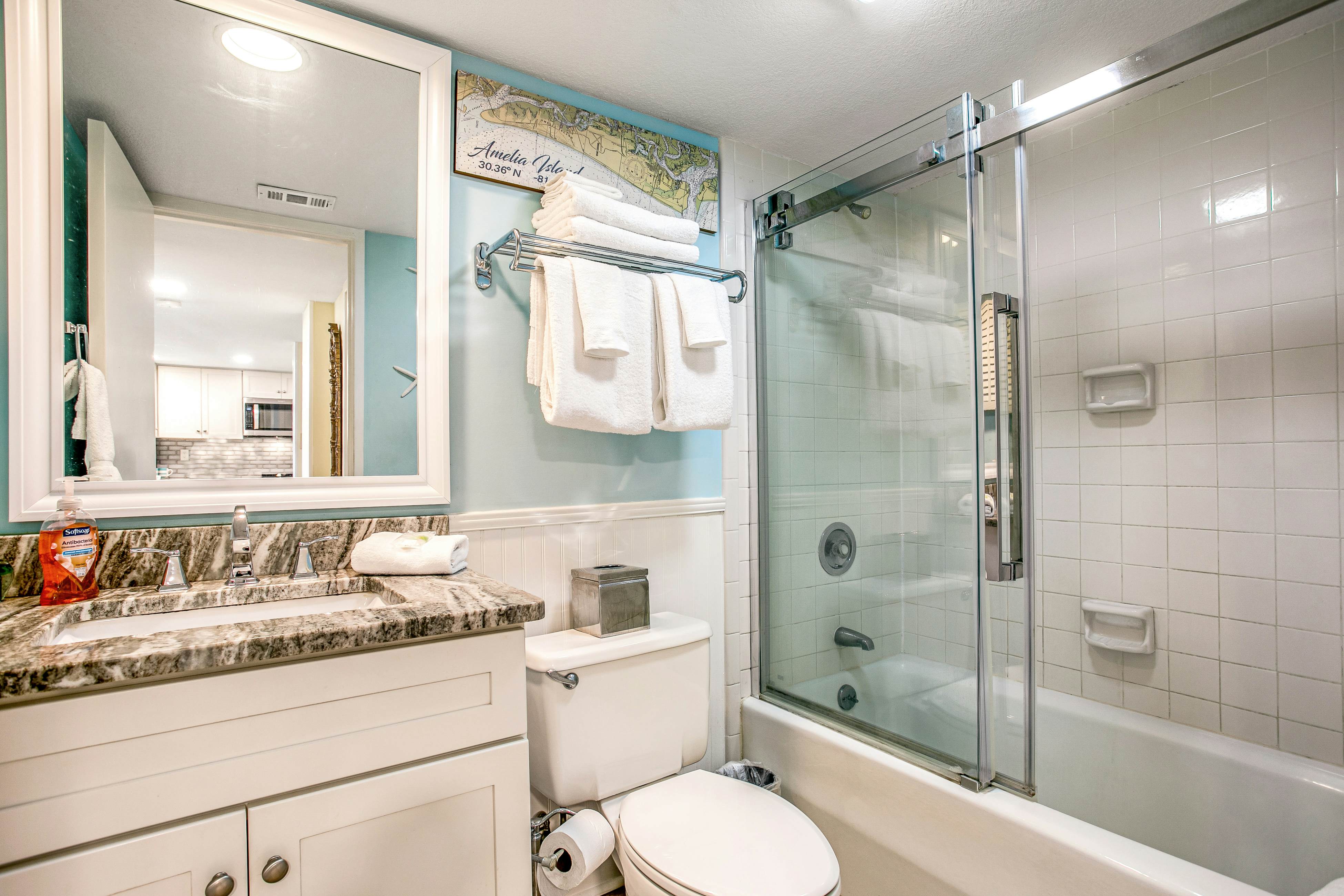 B117 Amelia Surf and Racquet