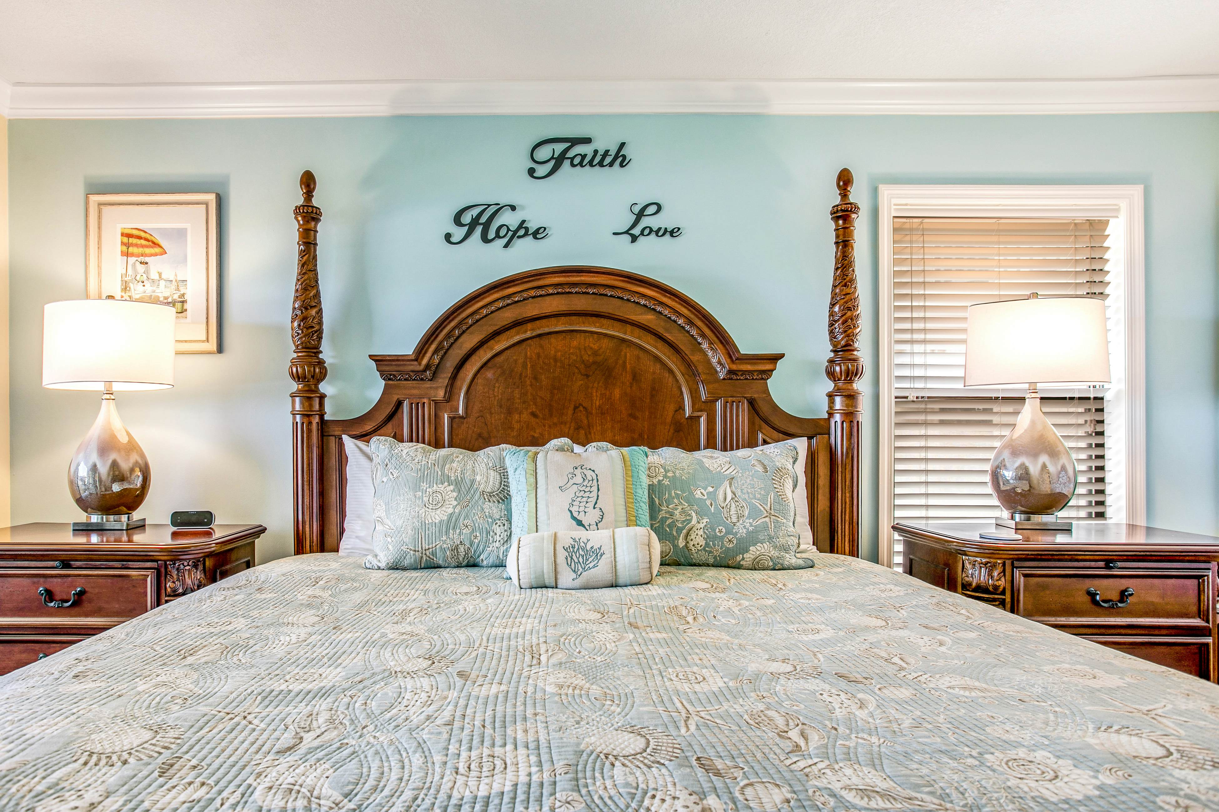 B117 Amelia Surf and Racquet