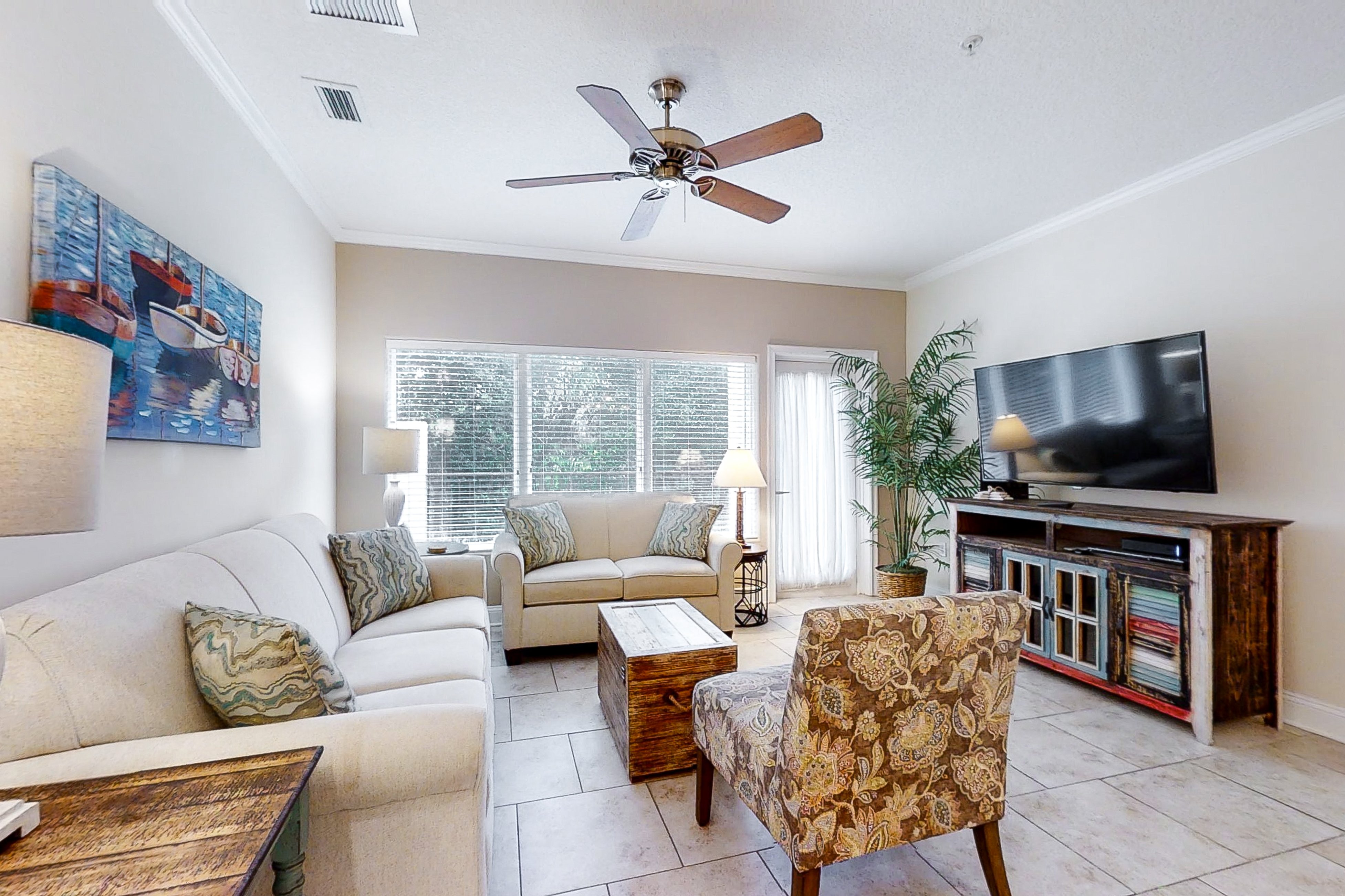 2533-34 Tennis Villas