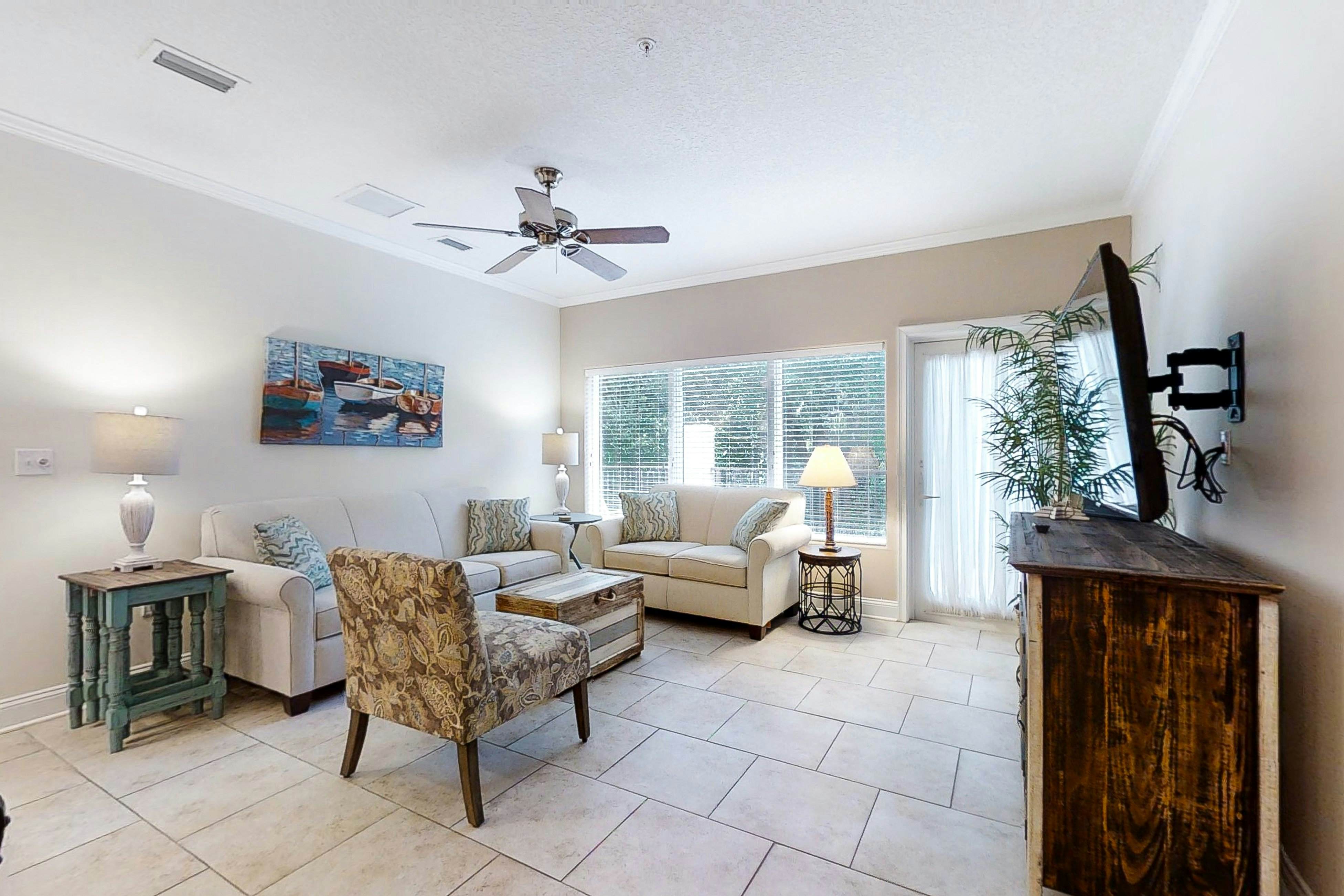 2533-34 Tennis Villas