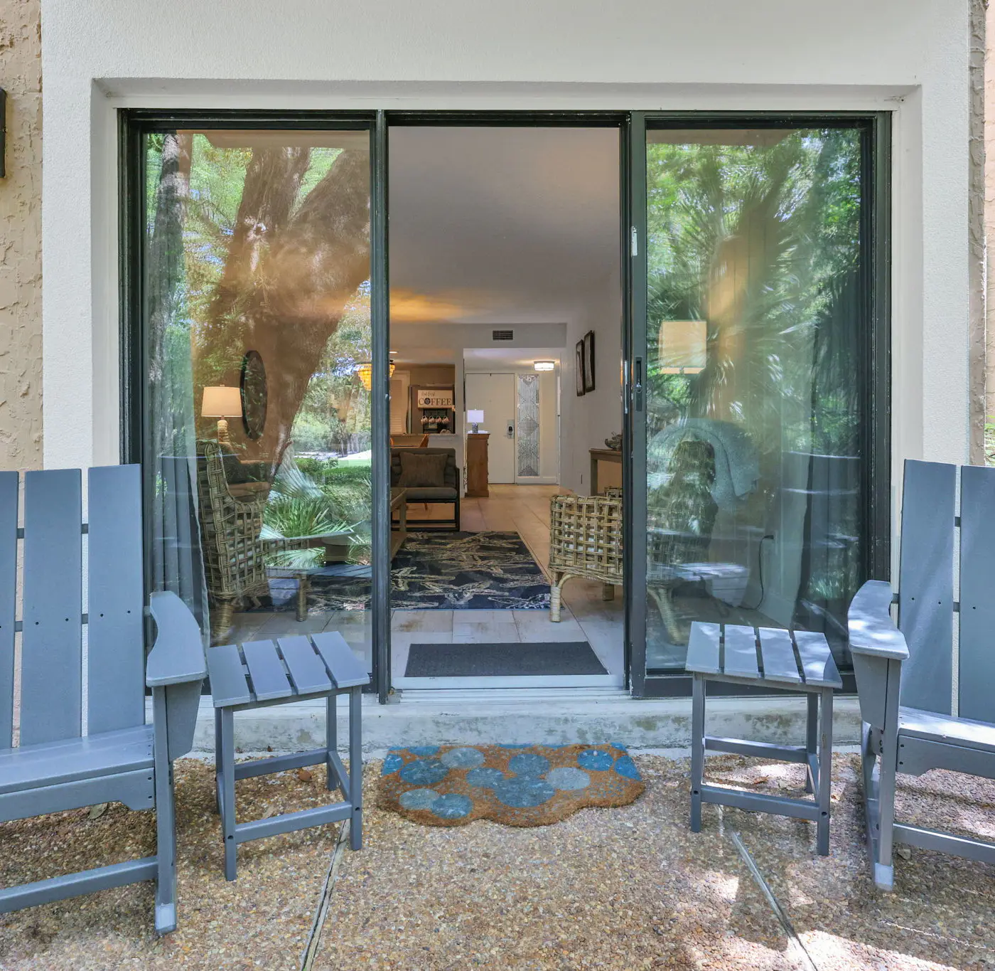 2104 Beach Wood