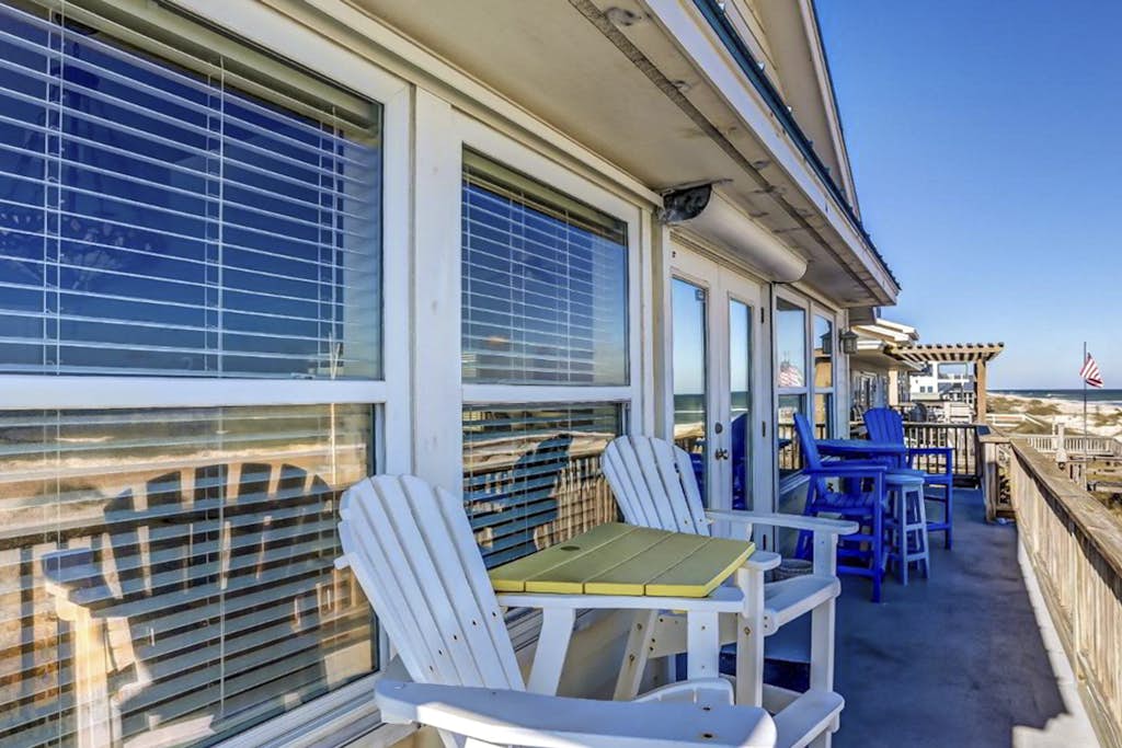 Spacious Beachfront Home w/Deck, Balcony, Central A/C, Washer/Dryer, and WiFi