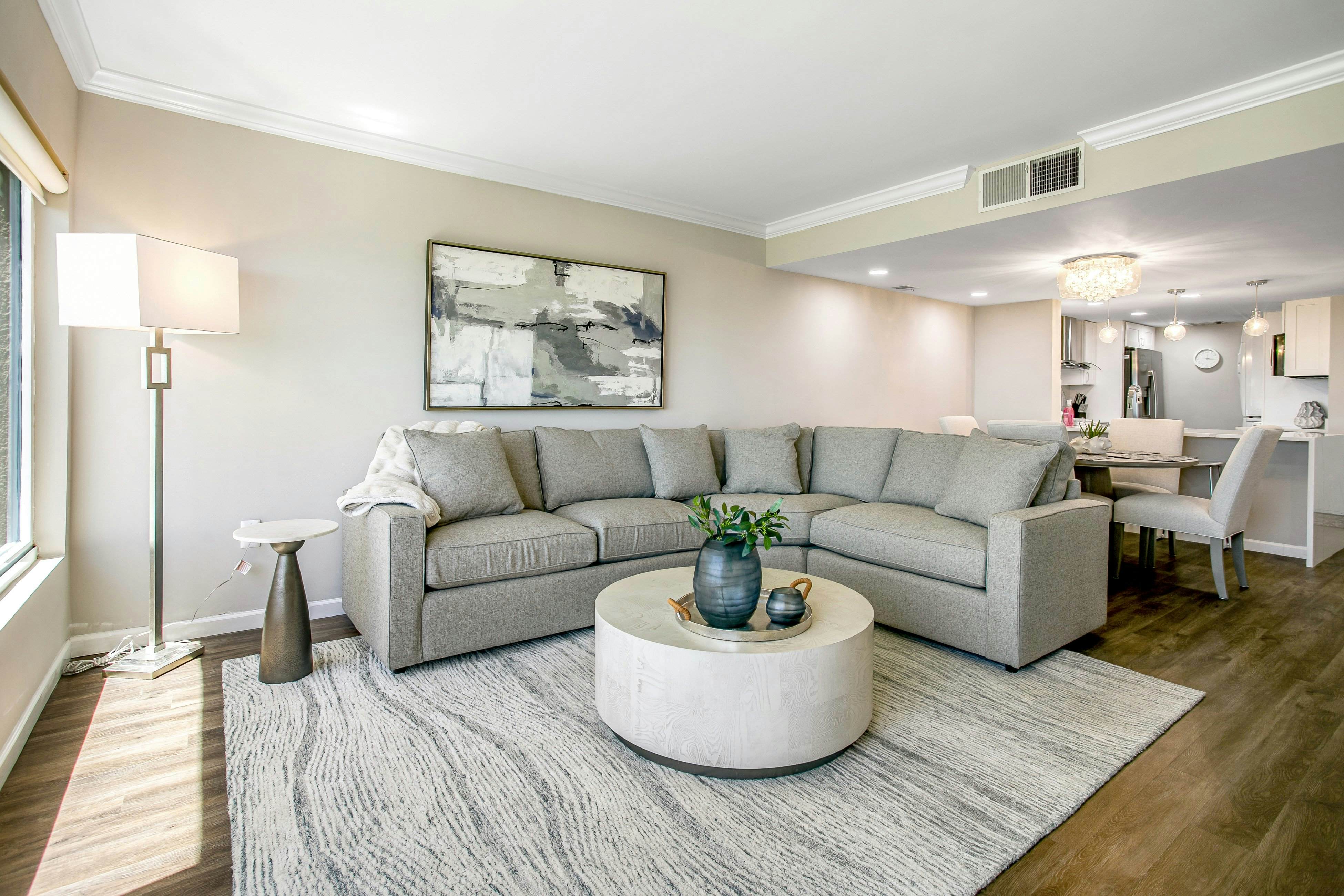 B120 Amelia Surf and Racquet