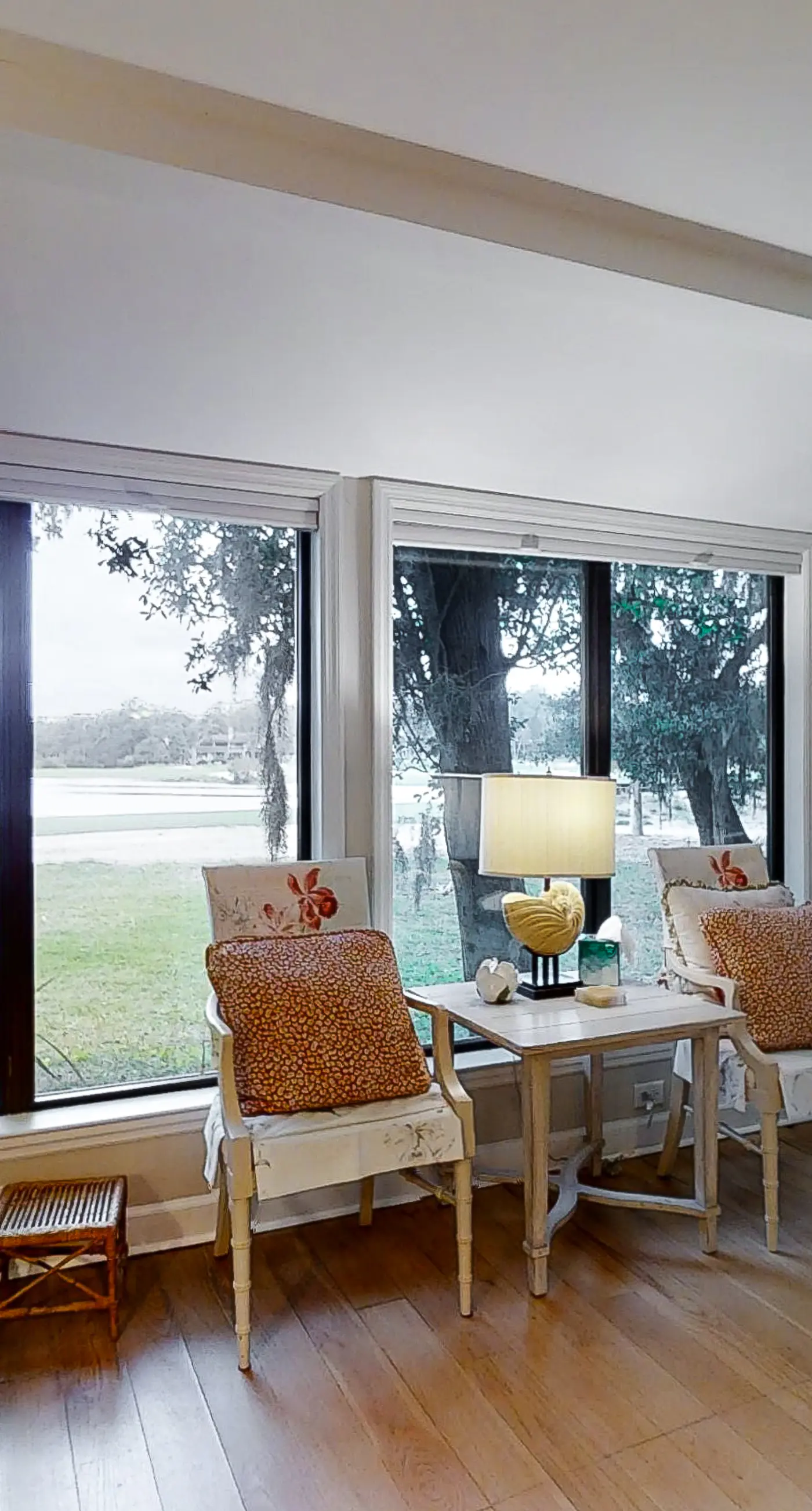 2092 Beach Wood