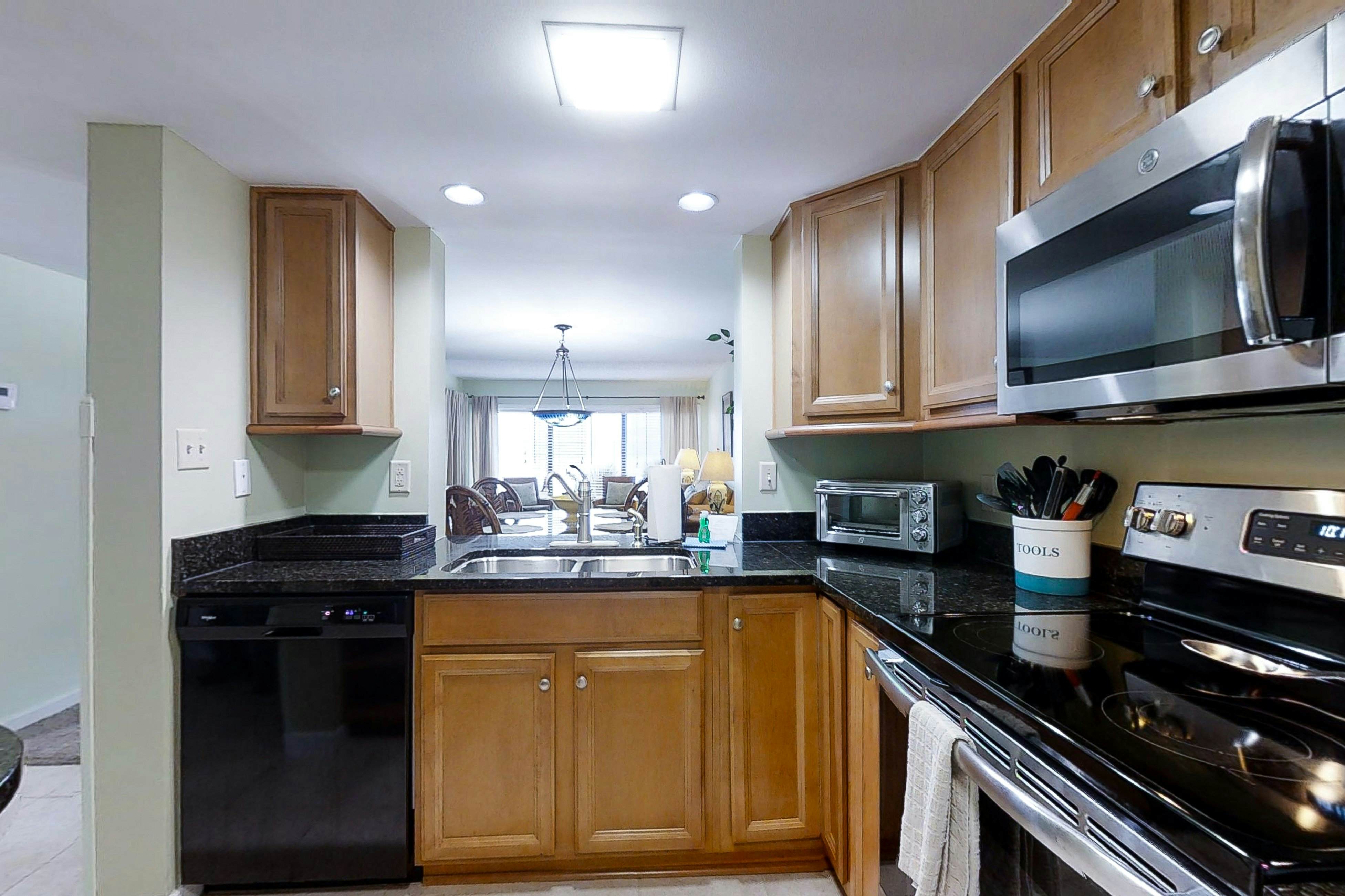 A116 Amelia Surf and Racquet