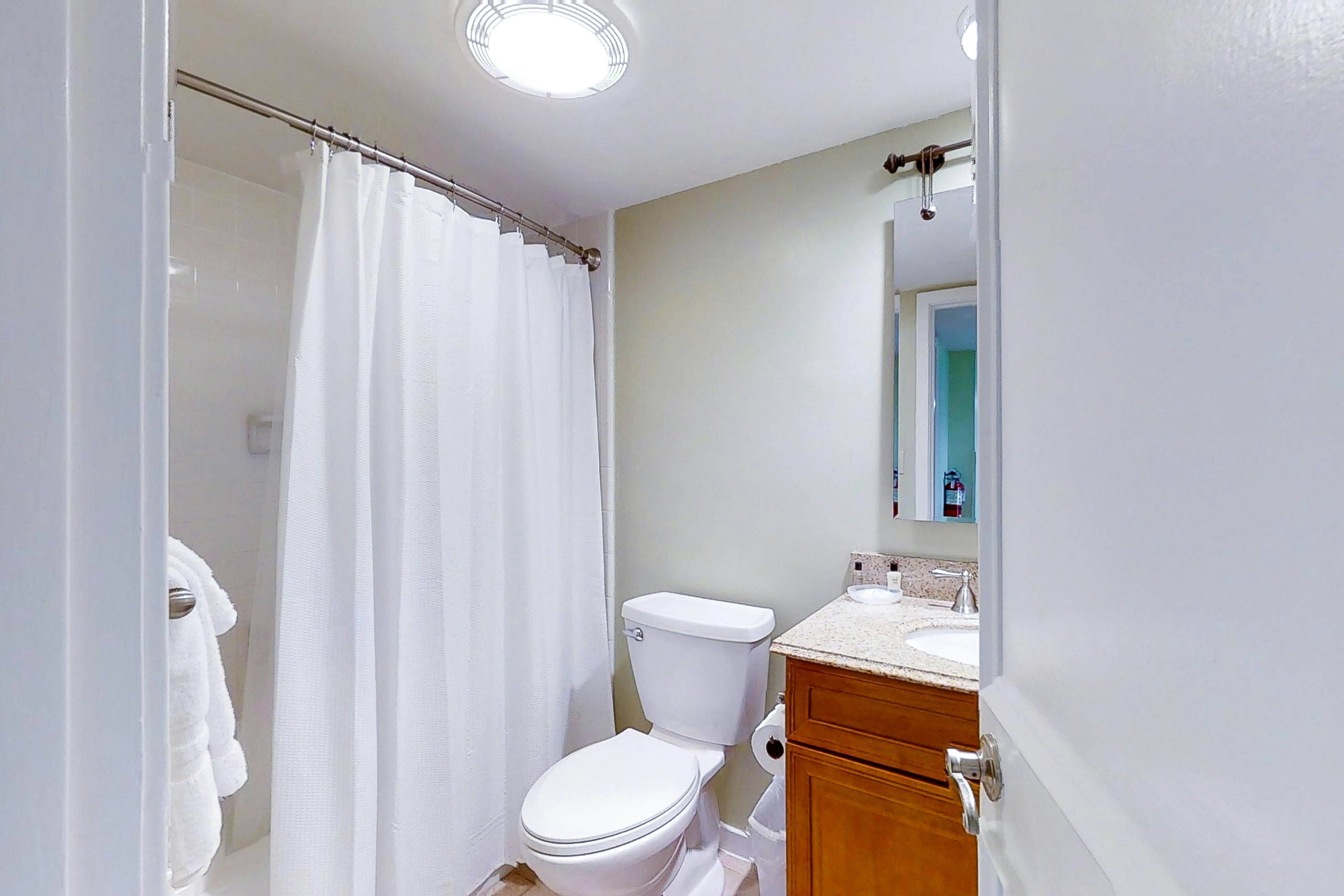 A116 Amelia Surf and Racquet