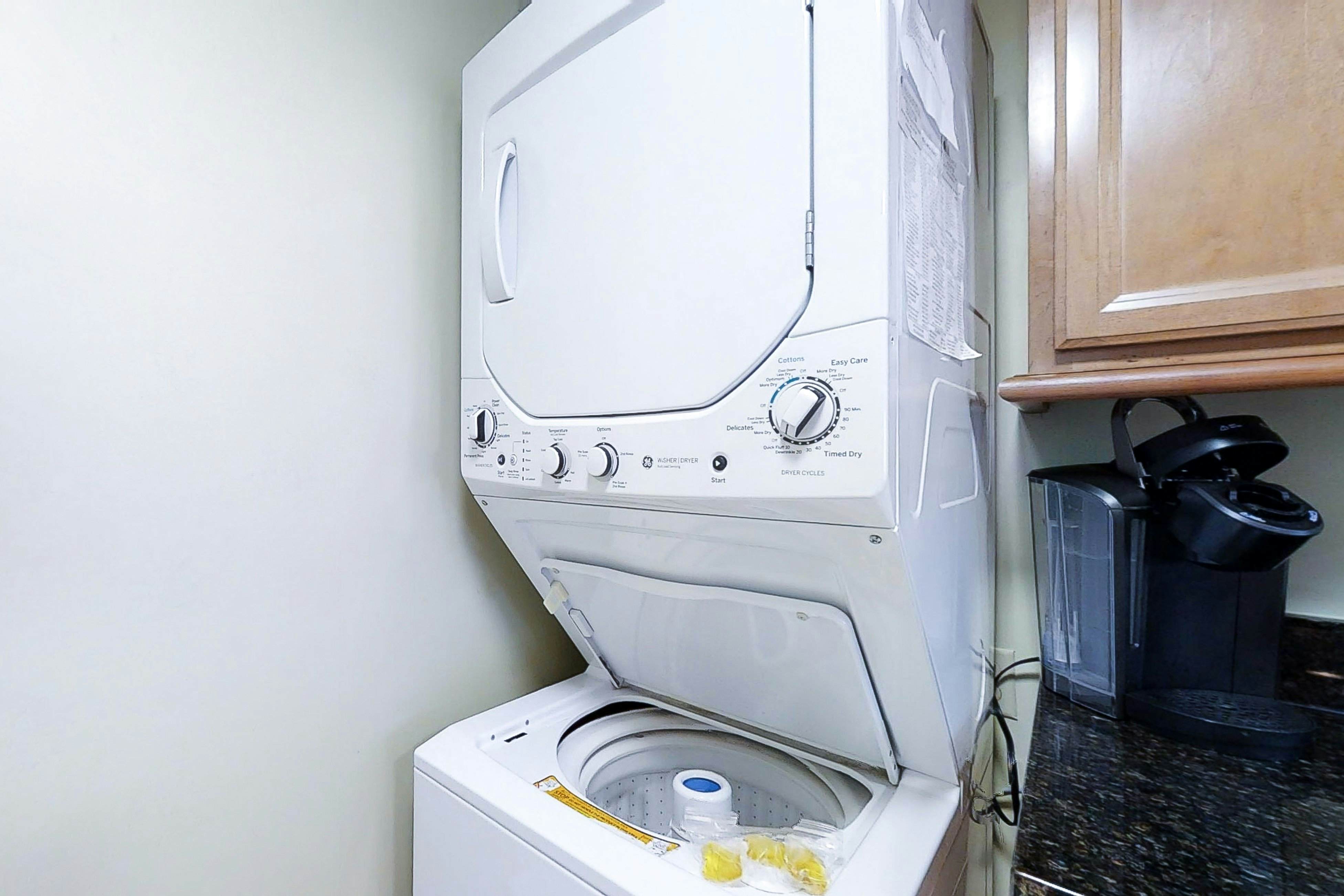 A116 Amelia Surf and Racquet