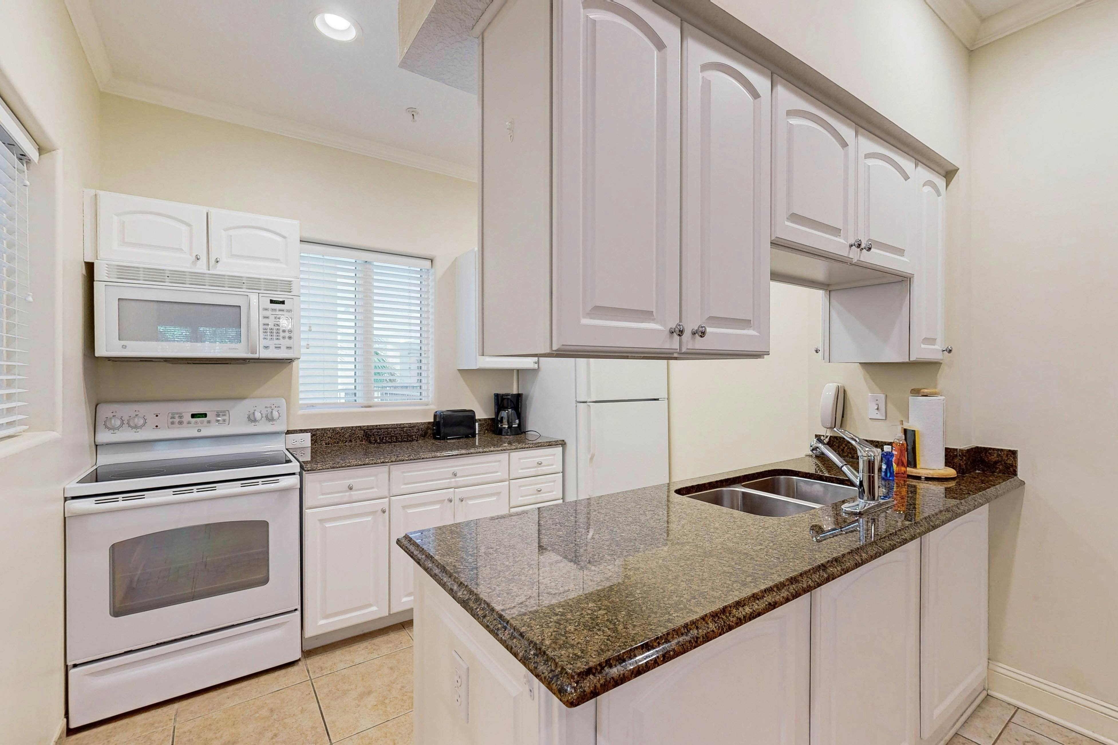 2519 Tennis Villas King Suite