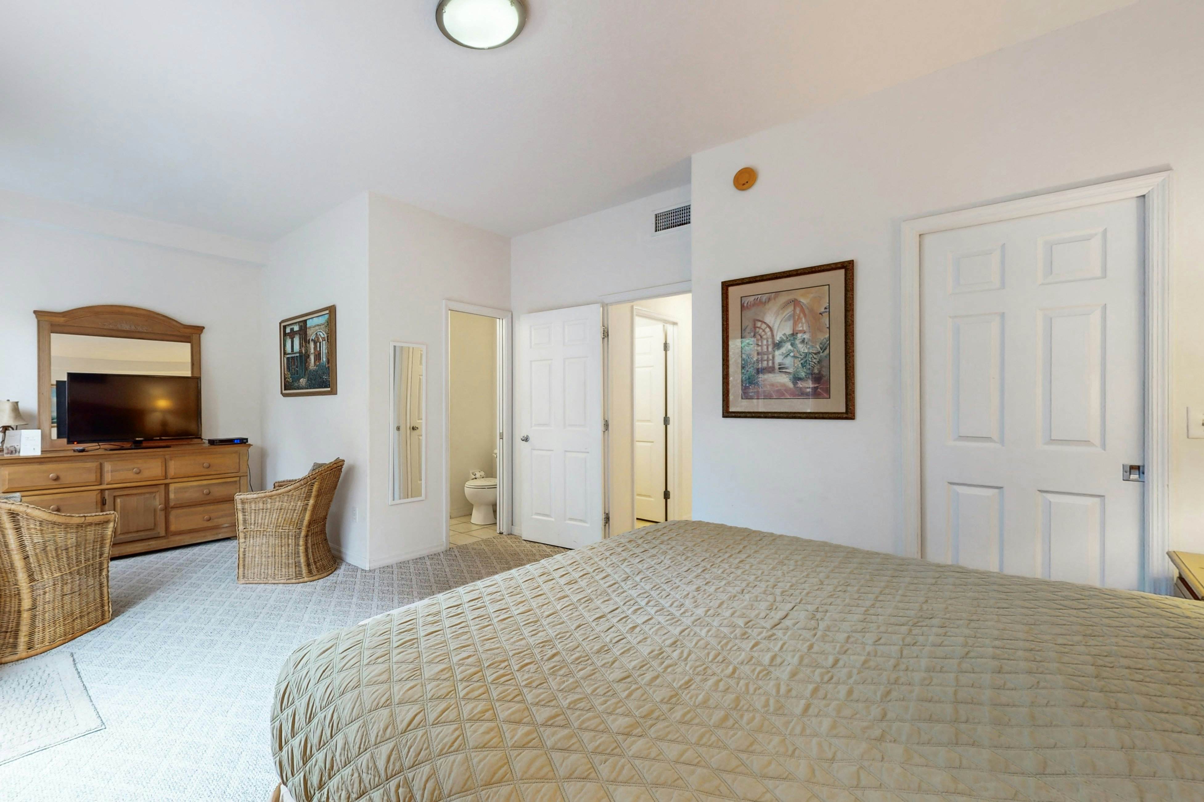 Palm Harbor Hideaway