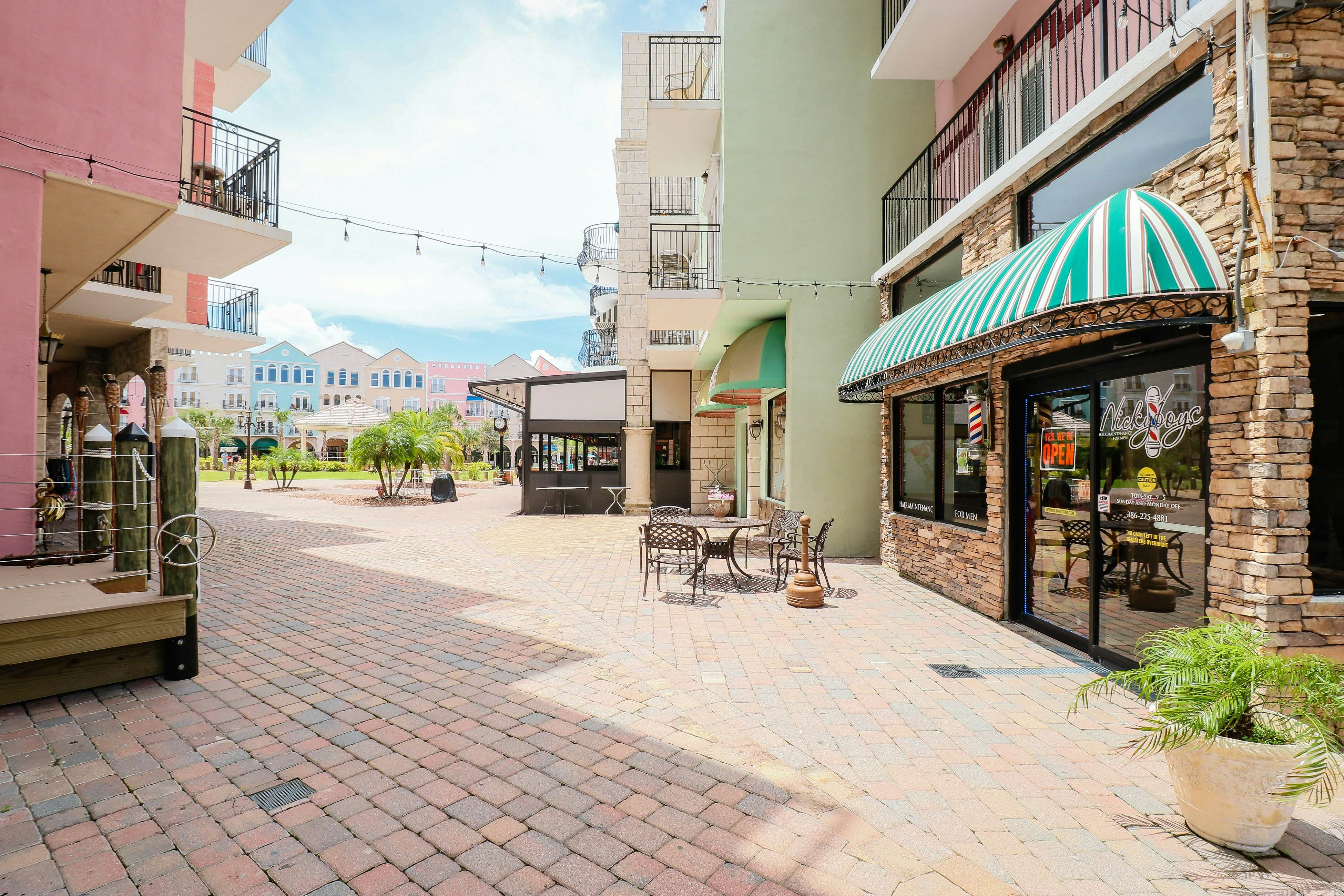 Palm Harbor Hideaway