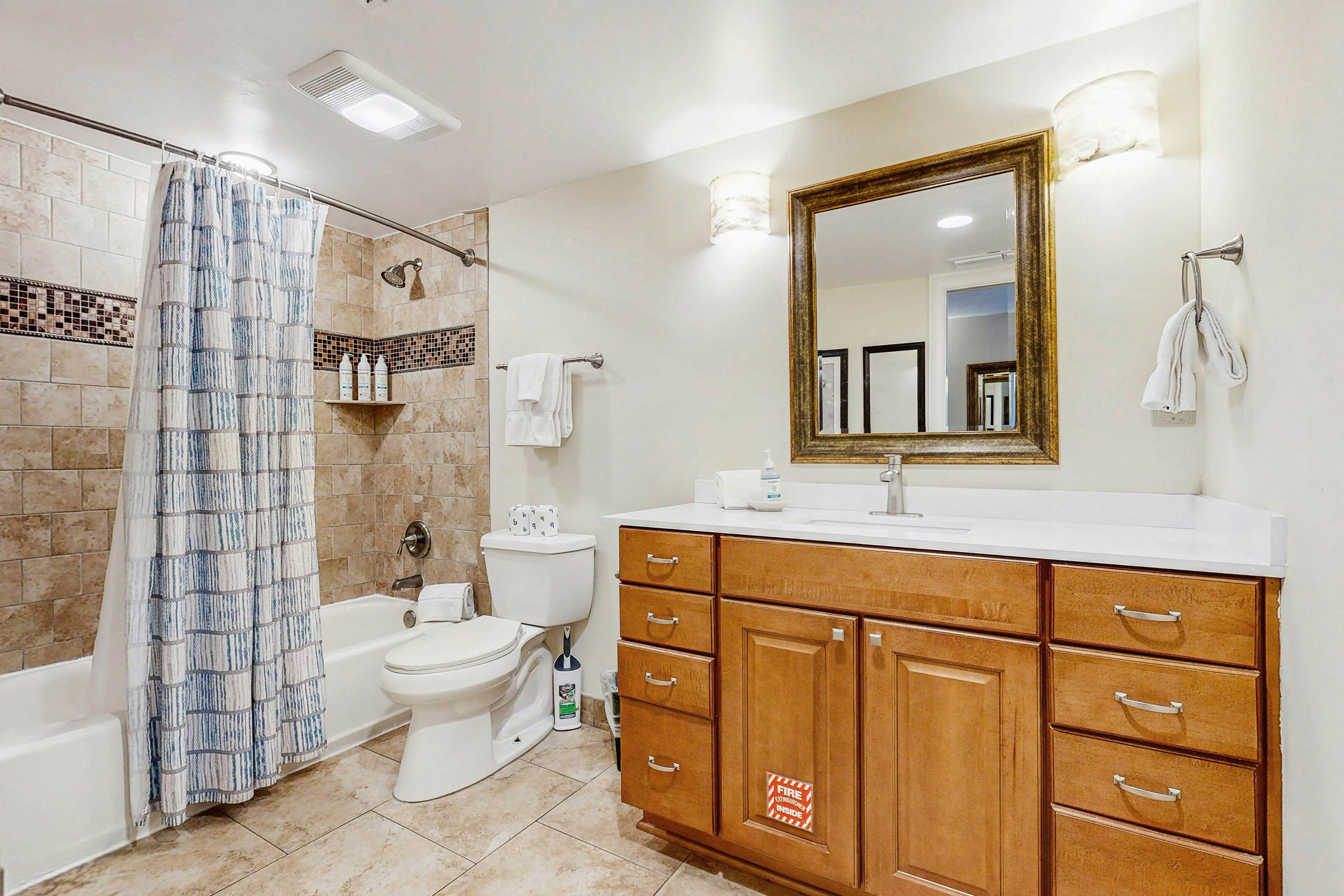 225 Sandcastles - Hotel Side