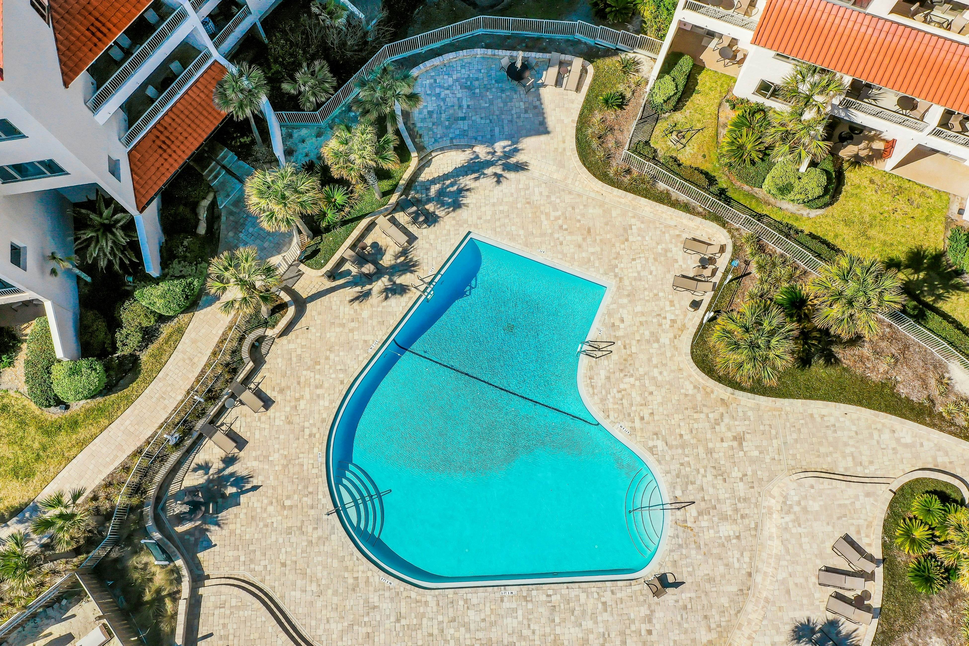 225 Sandcastles - Hotel Side