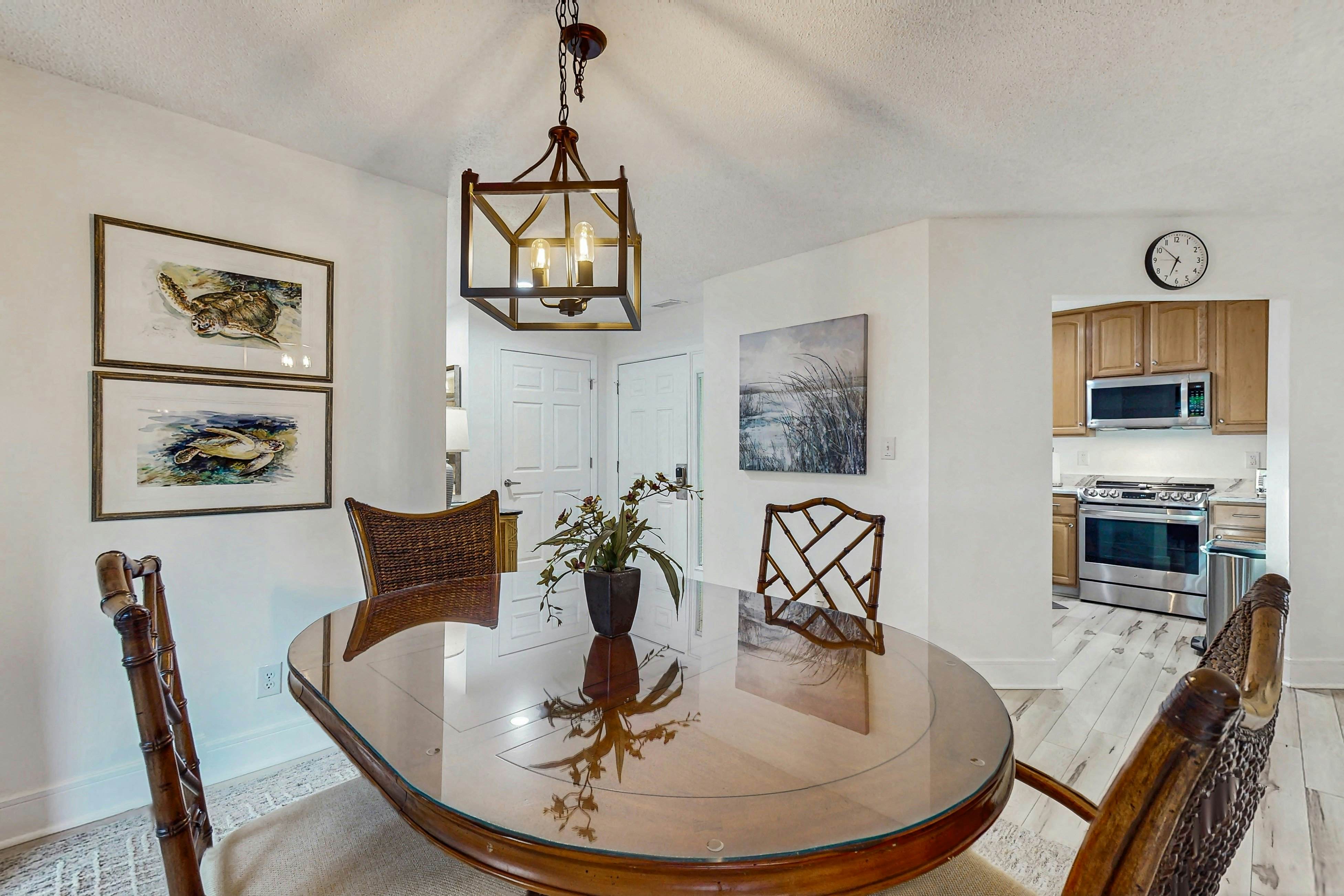 1 Bedroom King Condo - Courtside