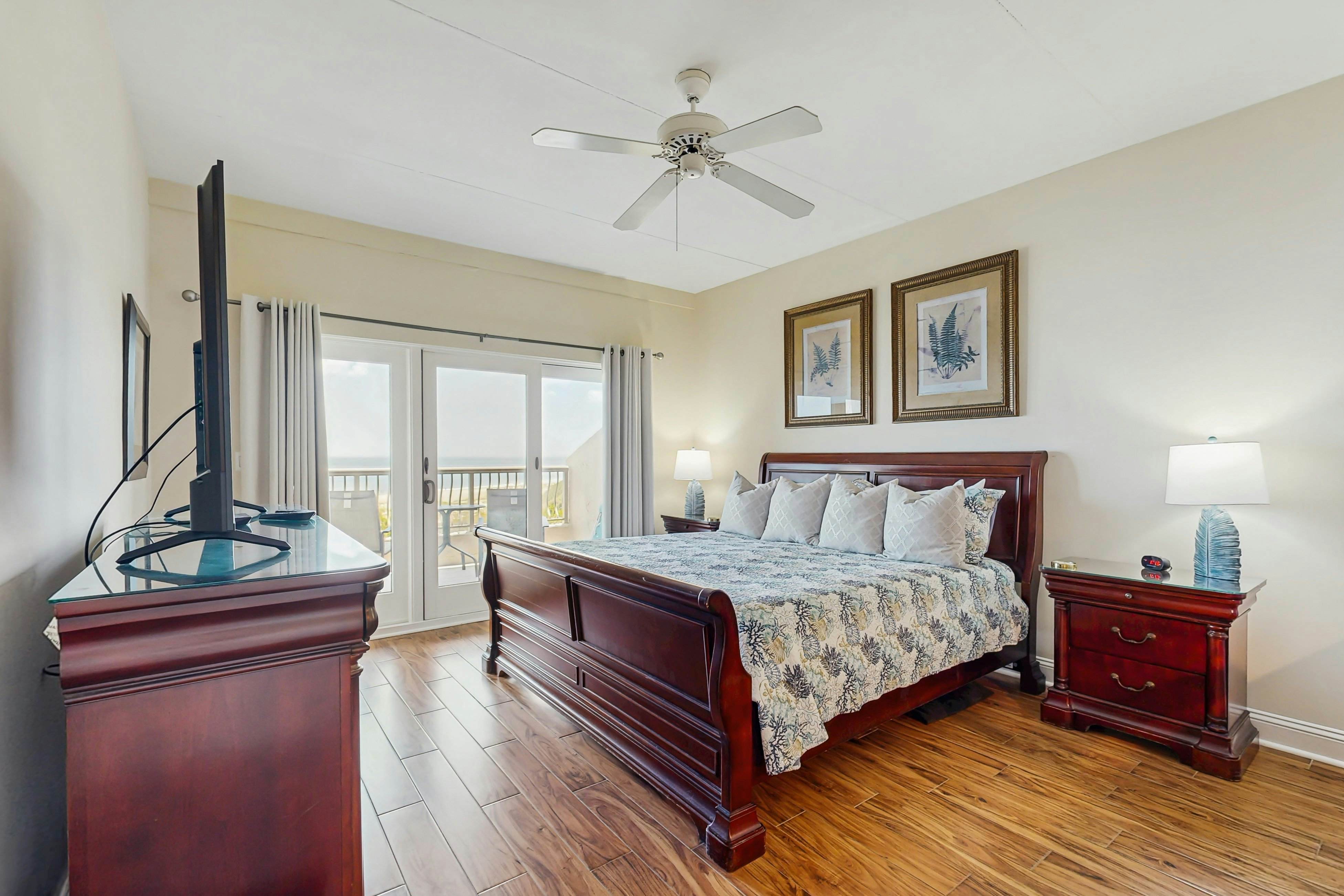 226 Sandcastles King Suite