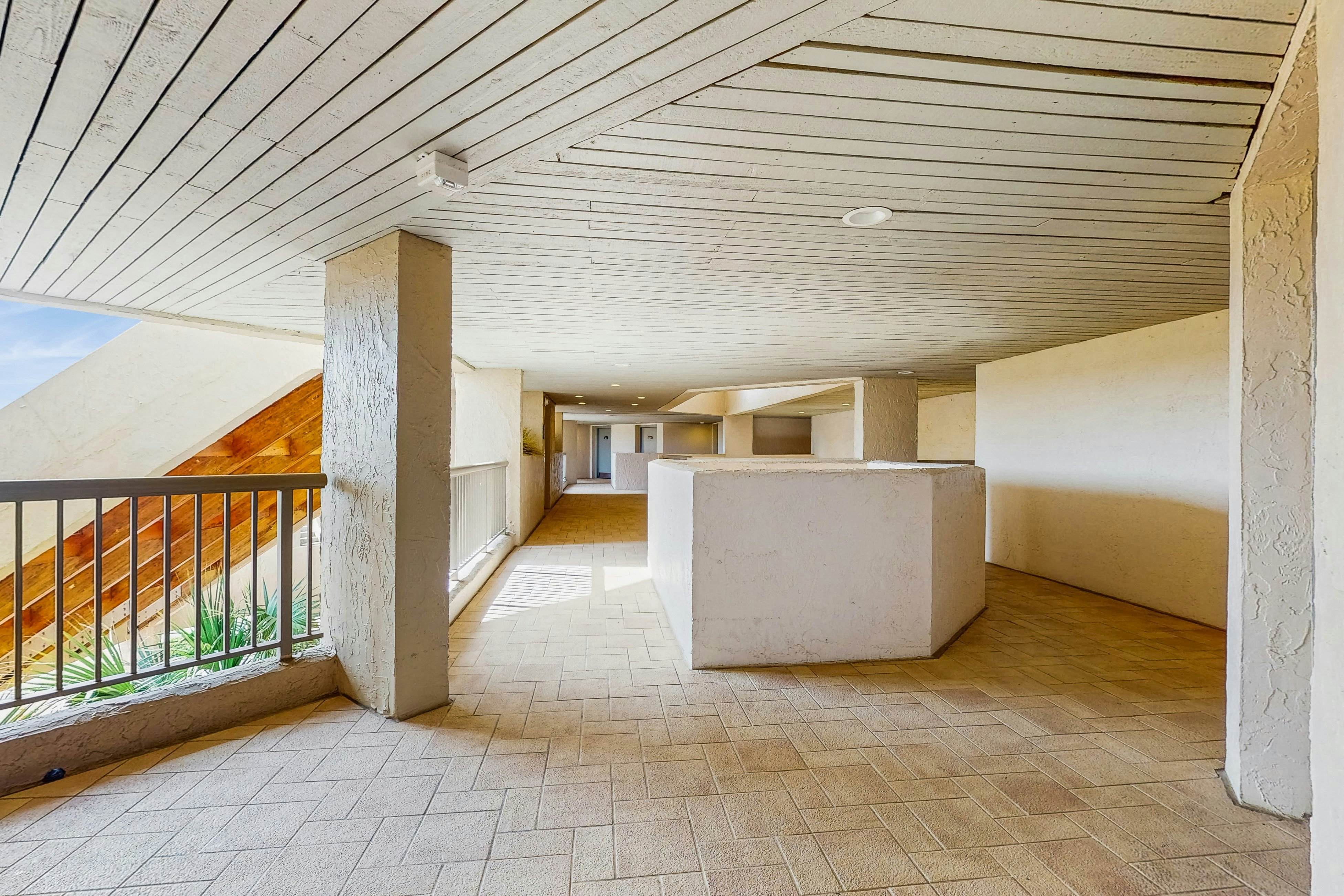 226 Sandcastles King Suite