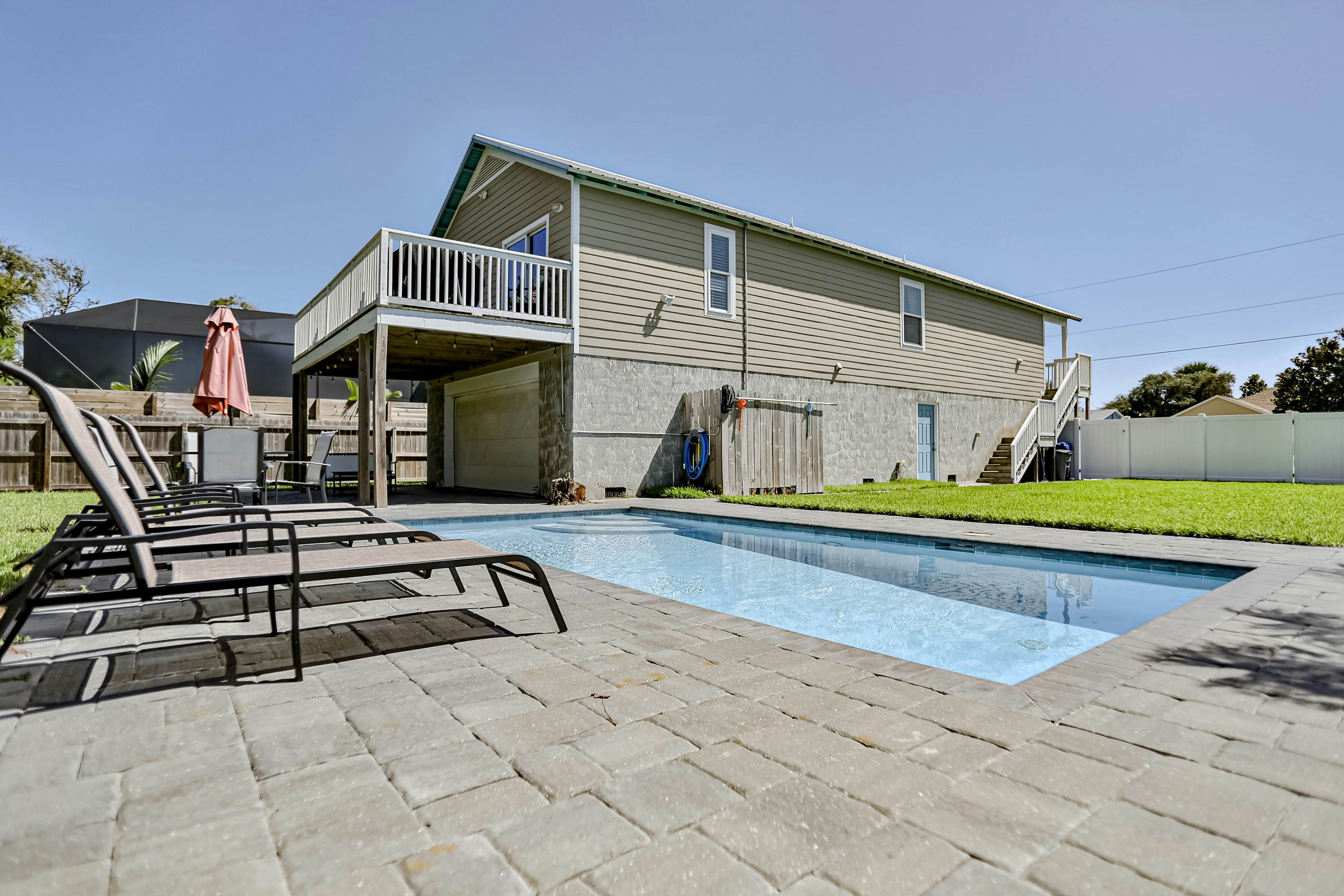 Dancing Dolphins and Tranquil Turtles Beach Villa