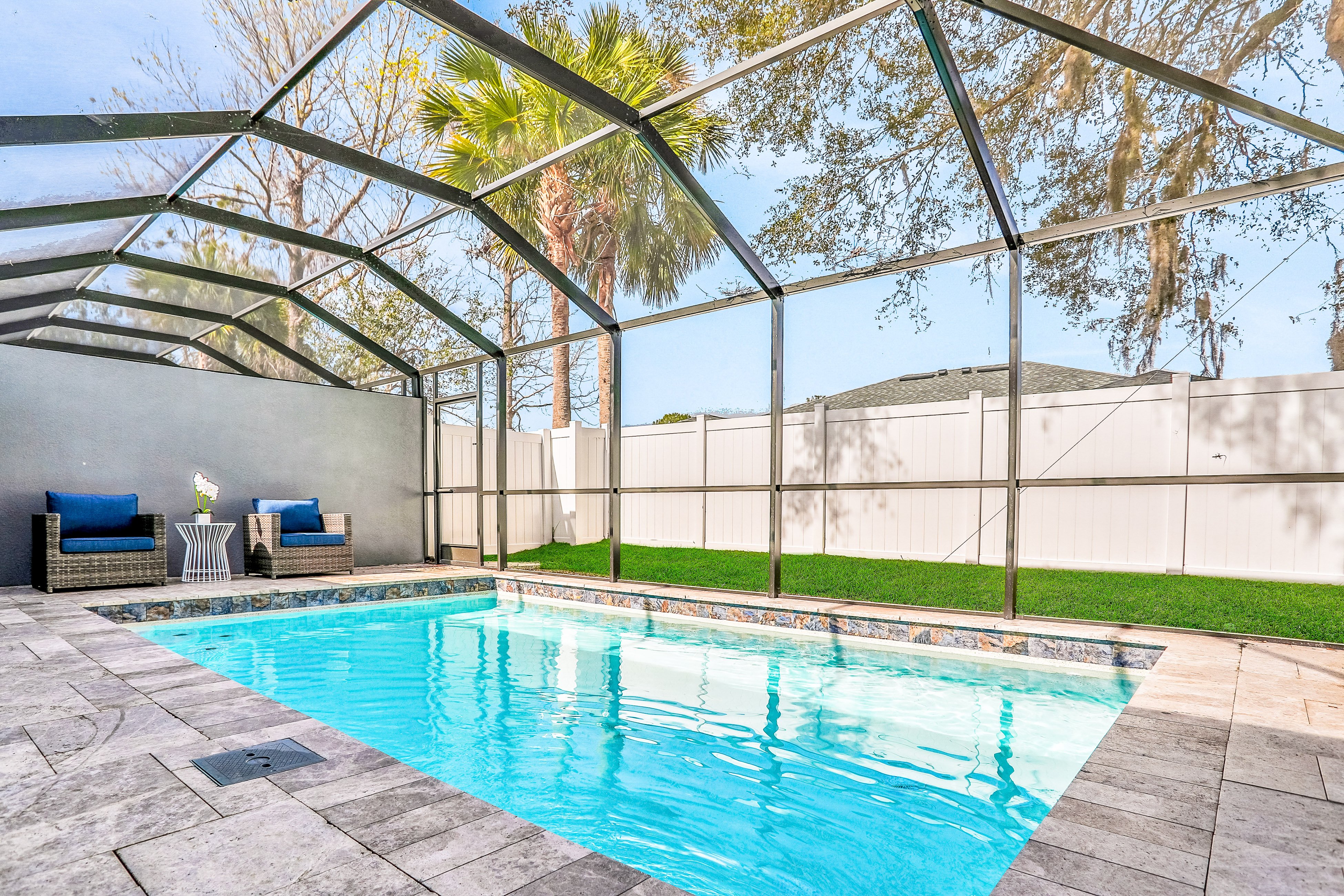 Brand-new duplex with screened pool, furnished lanai, grill, AC, & washer/dryer