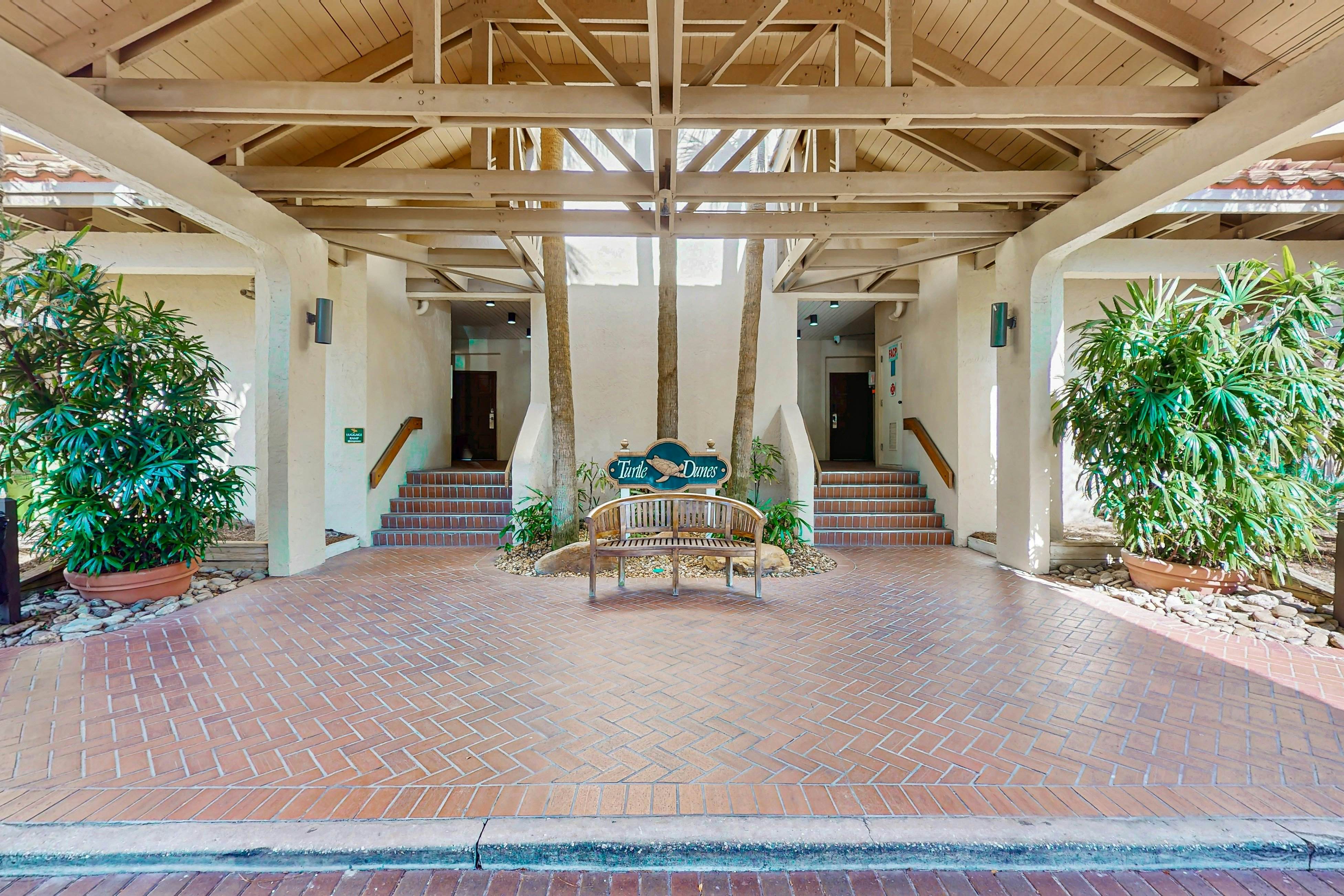 1840 Turtle Dunes