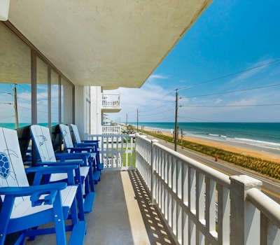 Right on the Shores, Apt 306