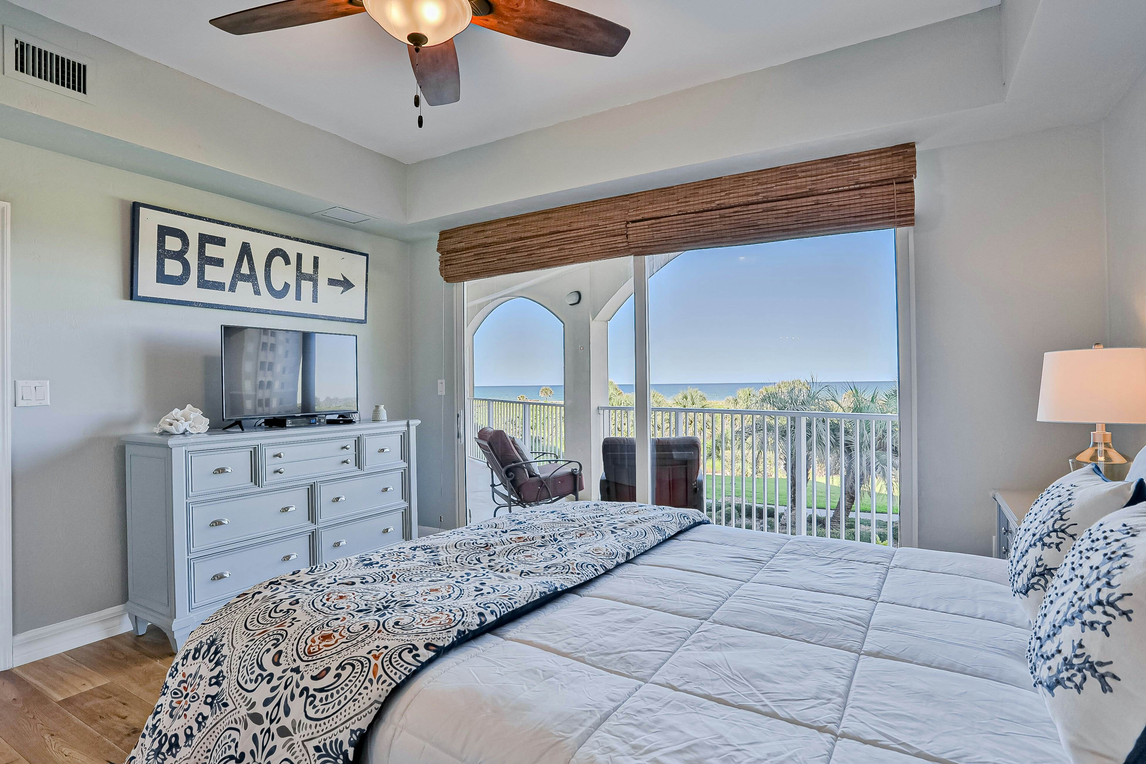 Gallagher's Beach Vibe