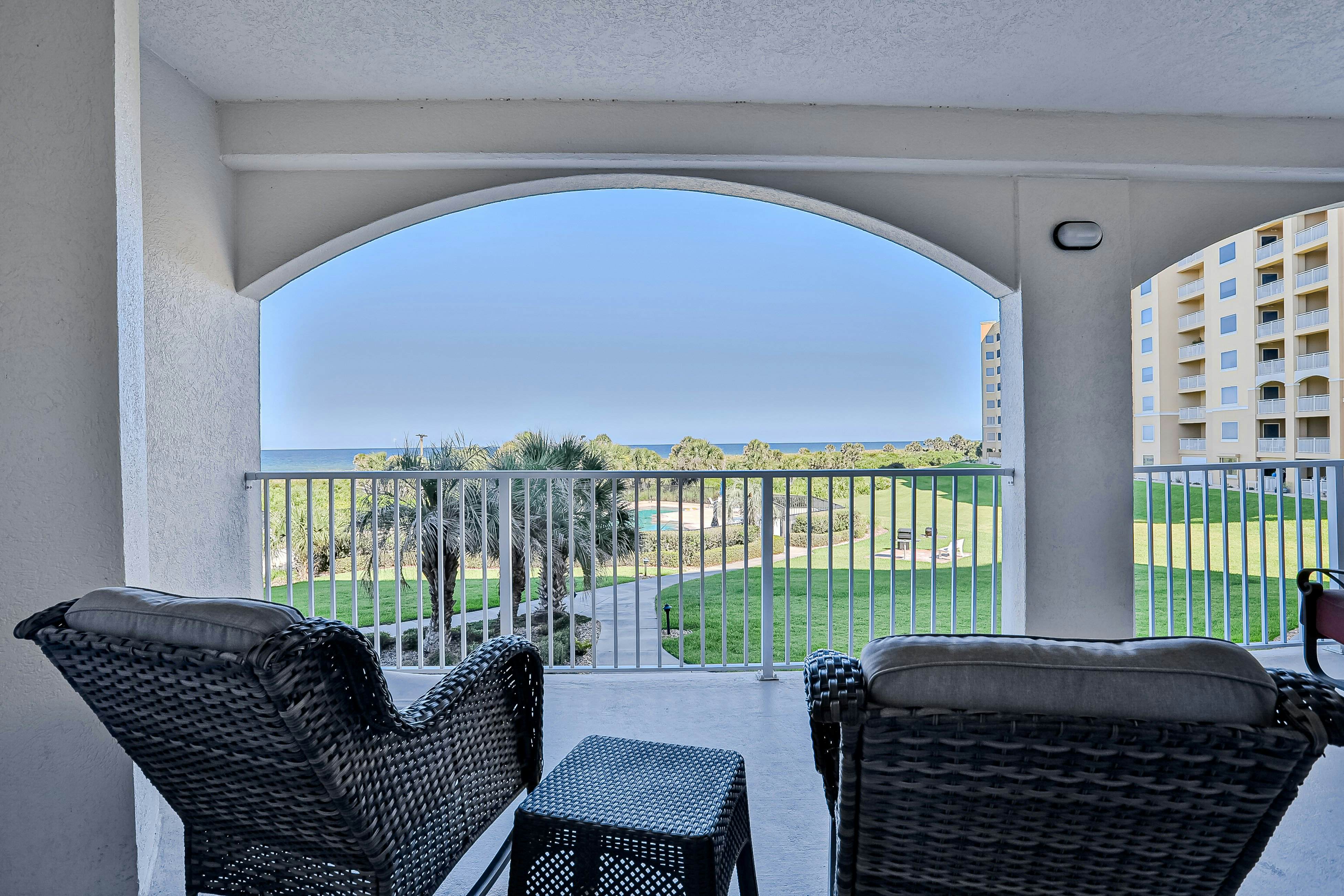 Gallagher's Beach Vibe