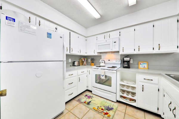 Oceanfront condo with private beach access in a perfect location