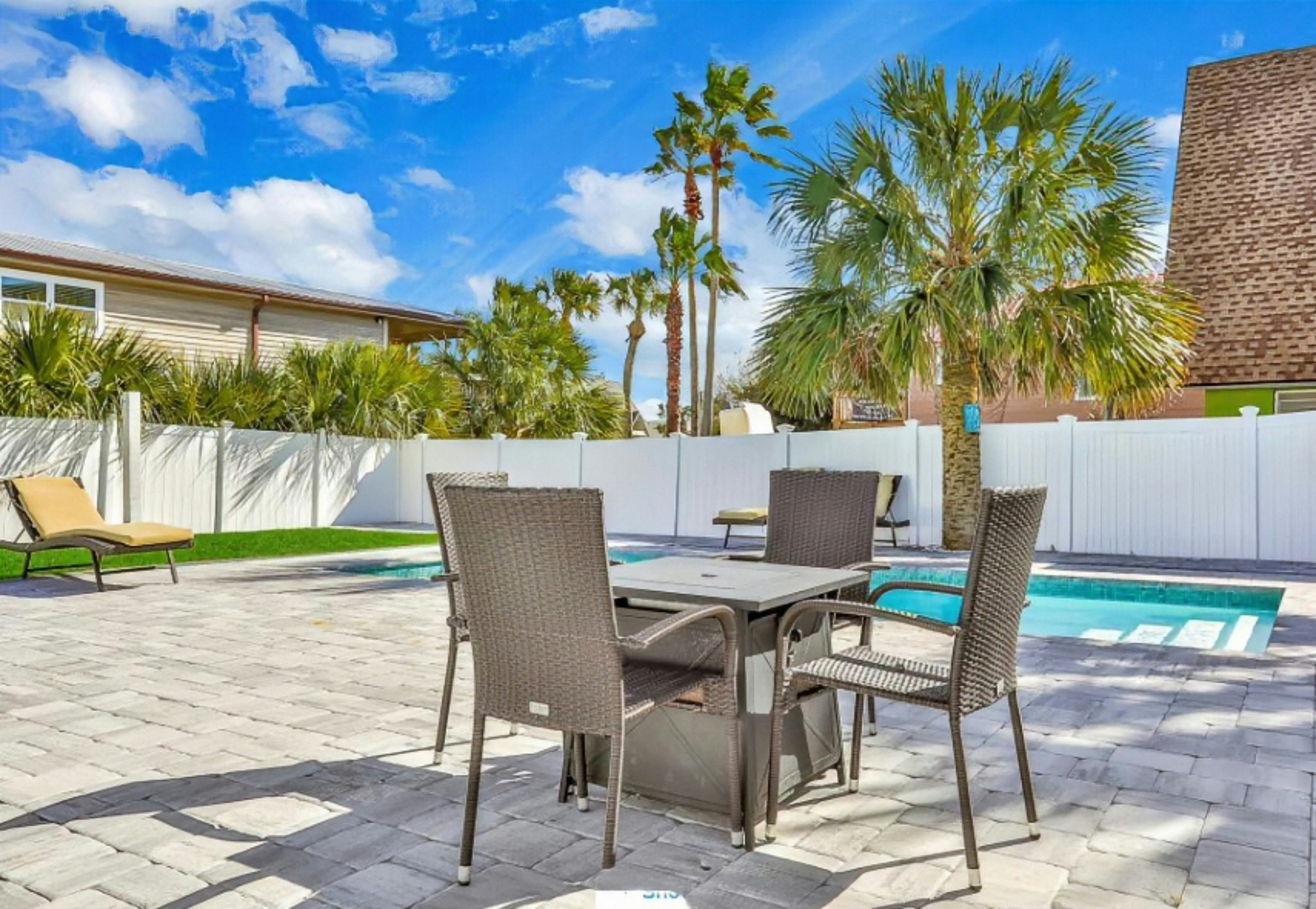 Vilano Beach Dream Full Home, a St Augustine Oasis