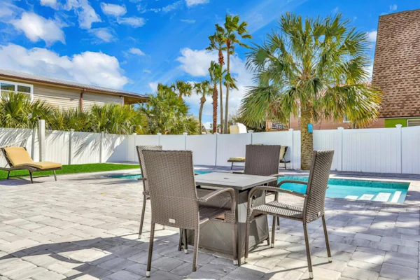 Home 1 Block from 2 Beaches w/Private Pool, High-Speed WiFi & Central AC