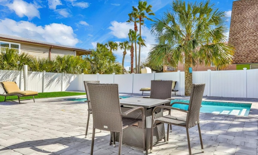 Home 1 Block from 2 Beaches w/Private Pool, High-Speed WiFi & Central AC
