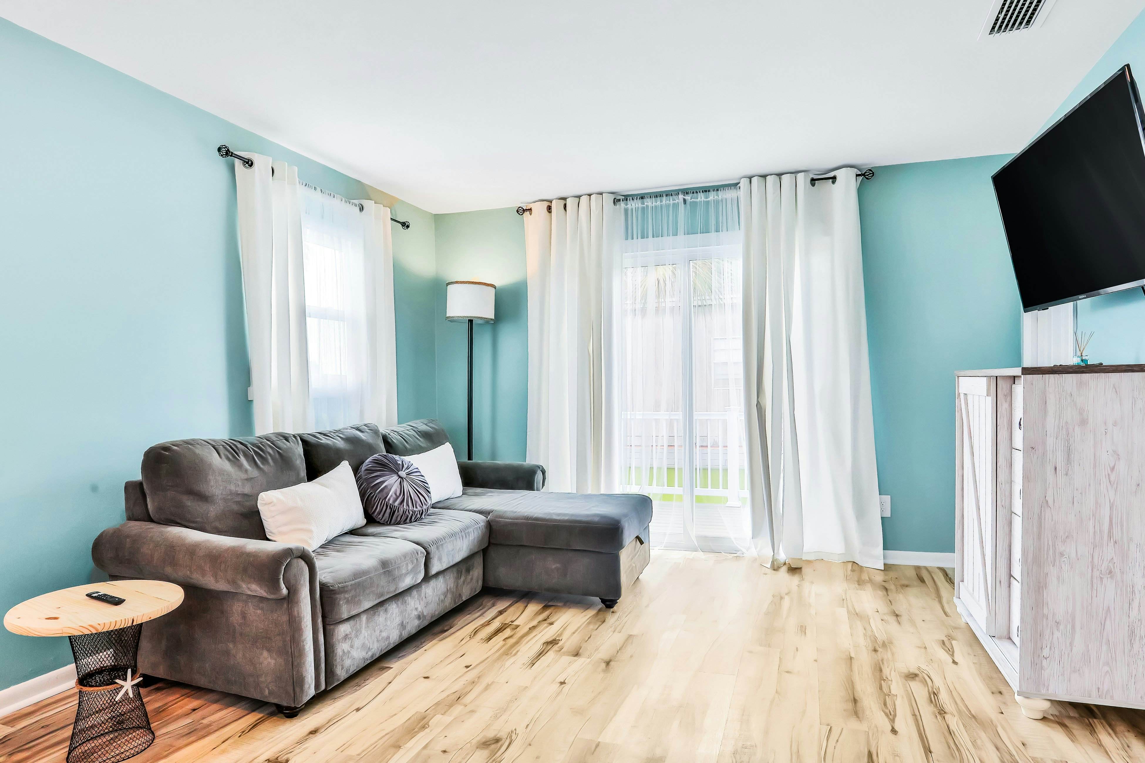 Vilano Beach Dream Full Home, a St Augustine Oasis