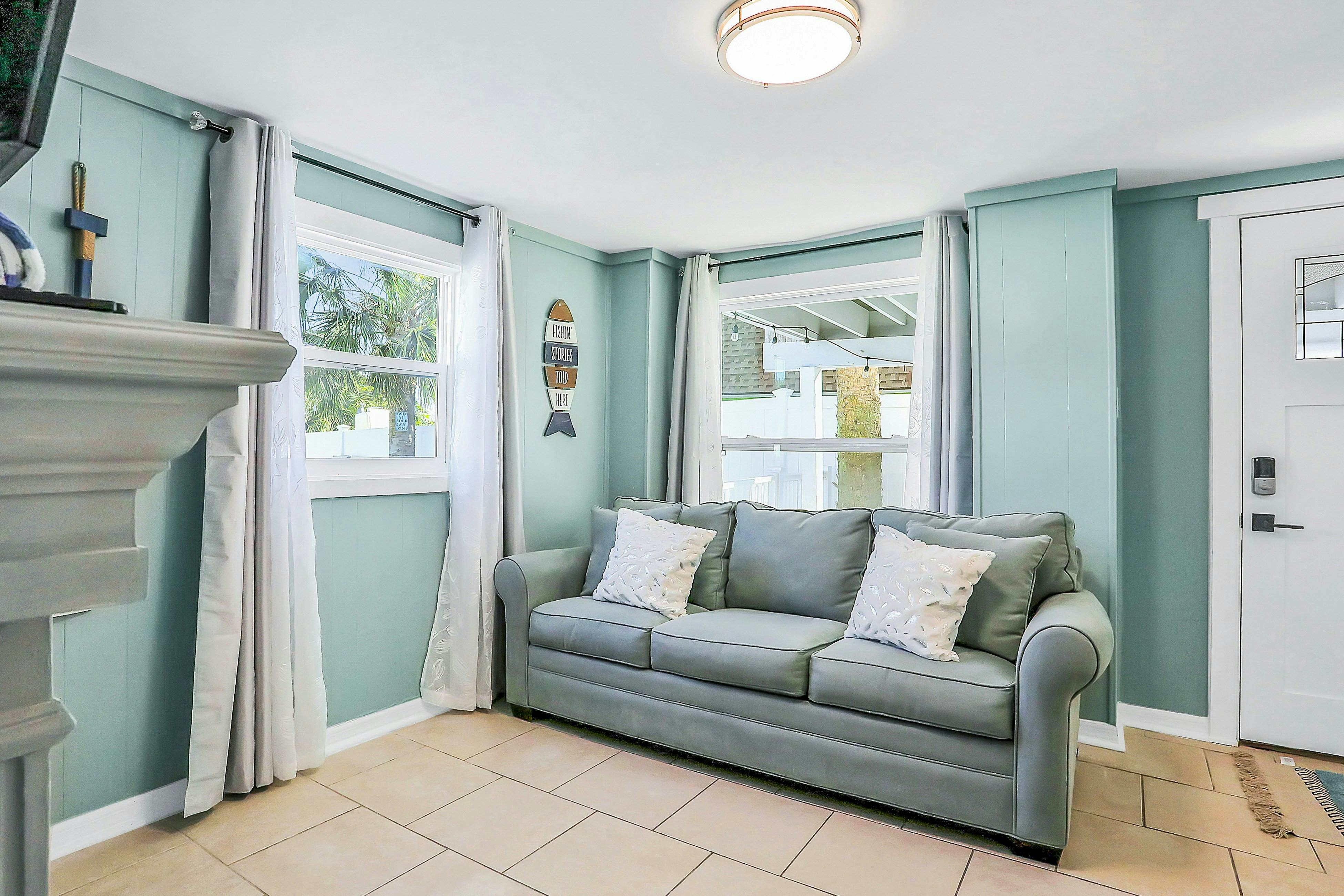 Vilano Beach Dream Full Home, a St Augustine Oasis