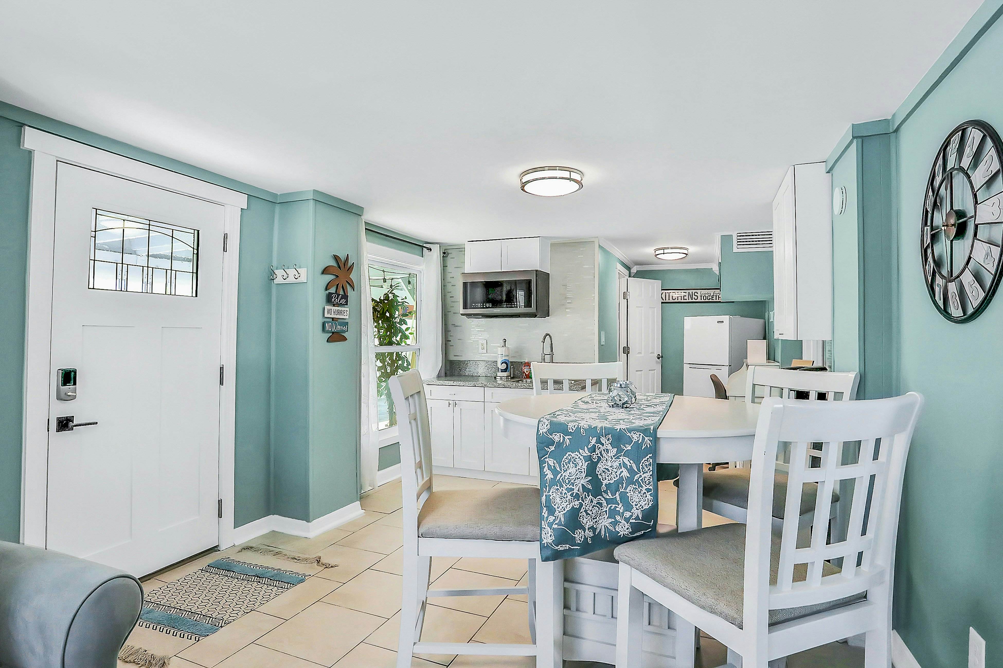 Vilano Beach Dream Full Home, a St Augustine Oasis