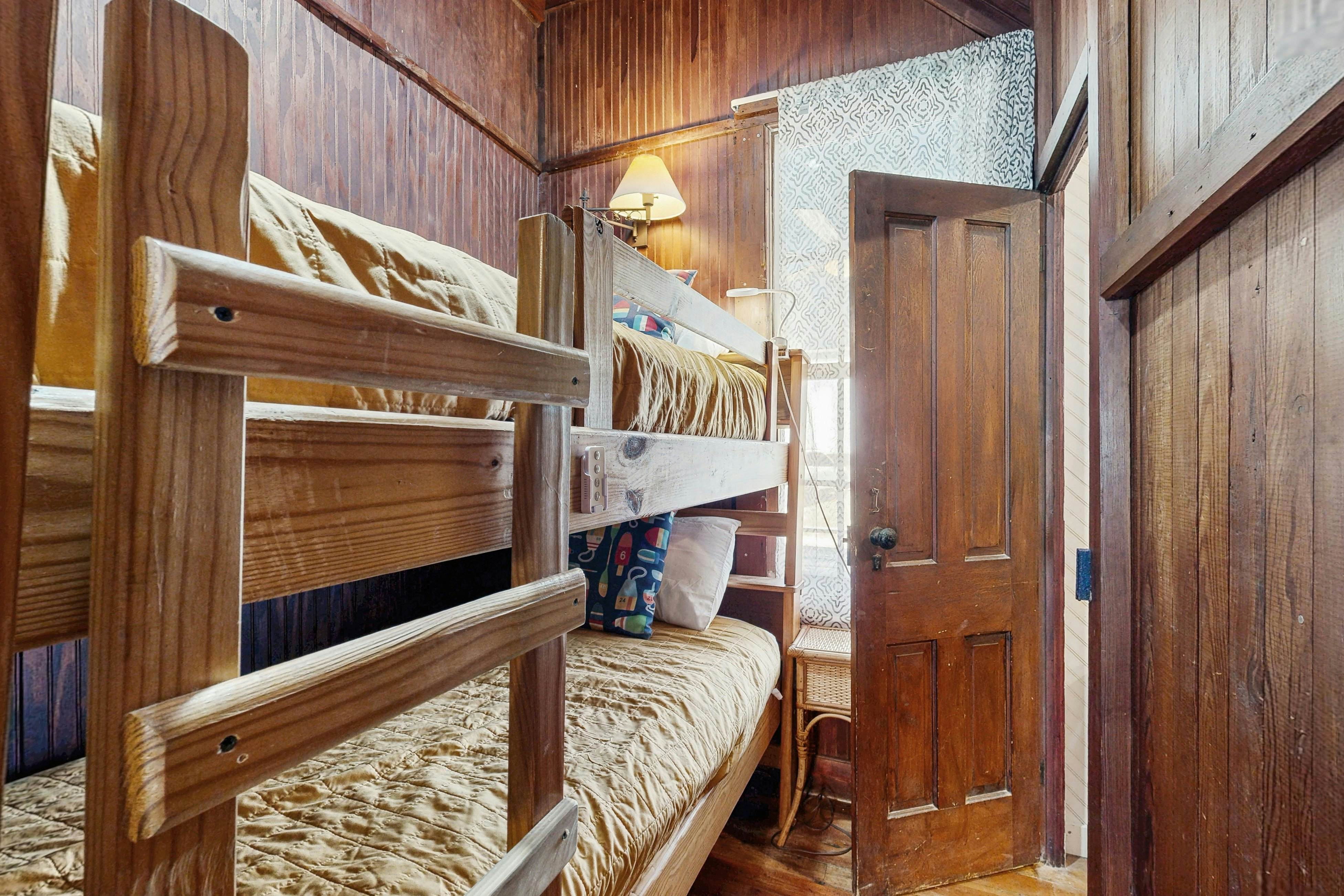 Historic Lodge at Summerhaven