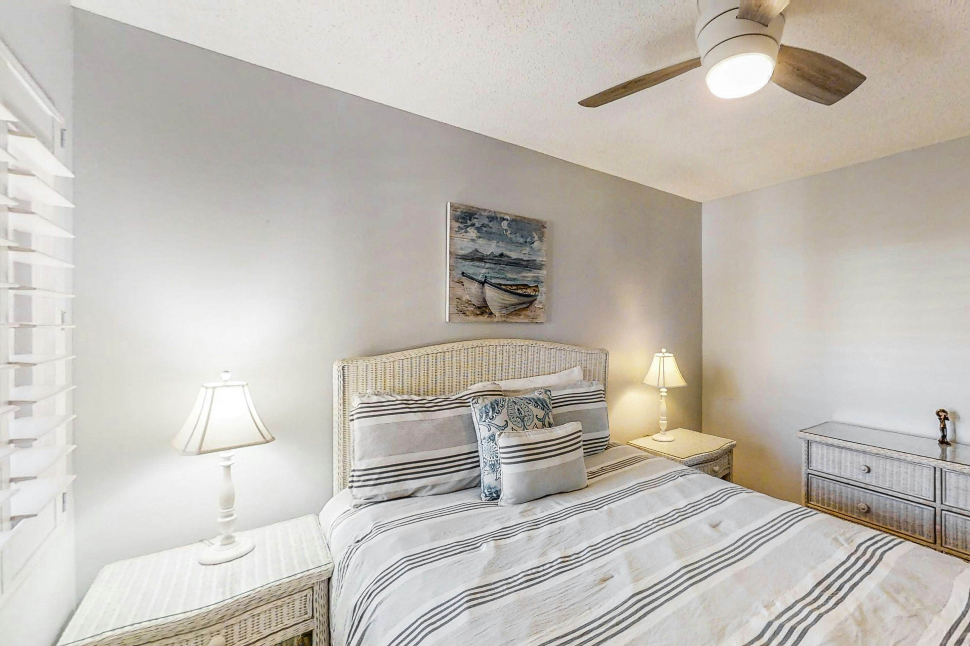 St Aug Ocean and Racquet 7301