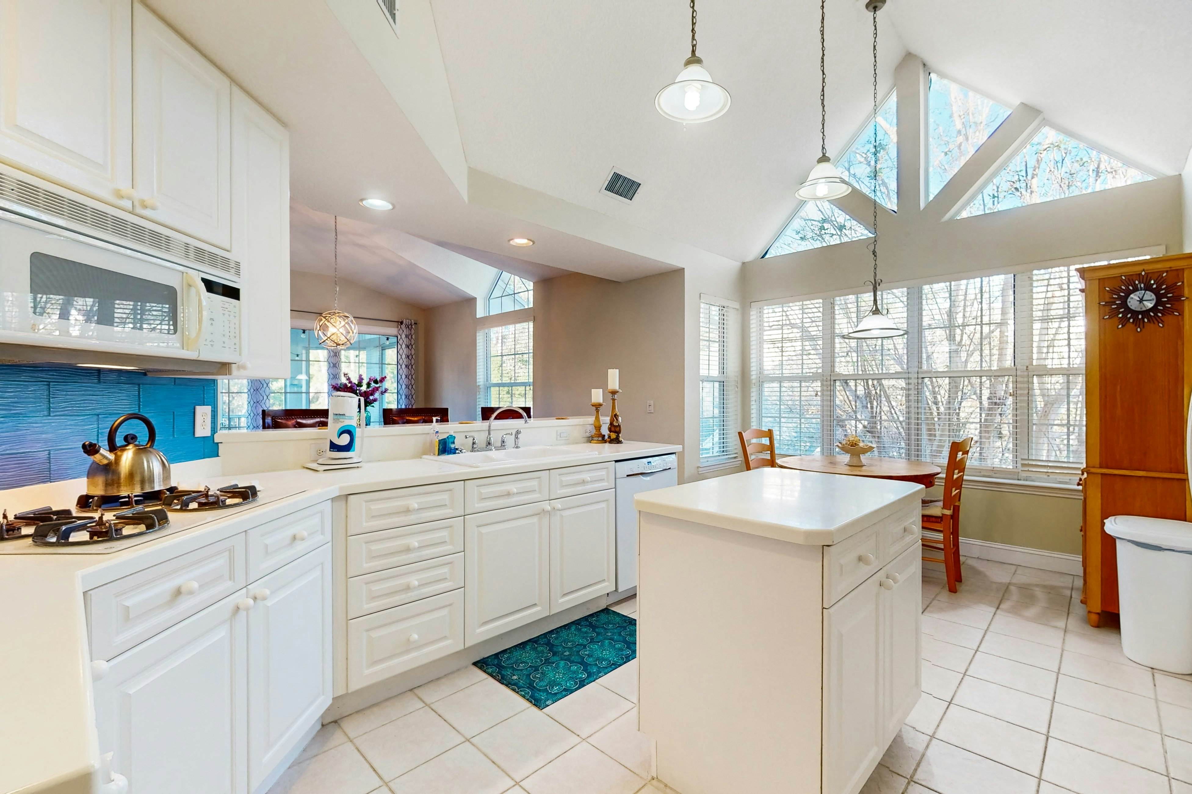 Eagle's View Retreat