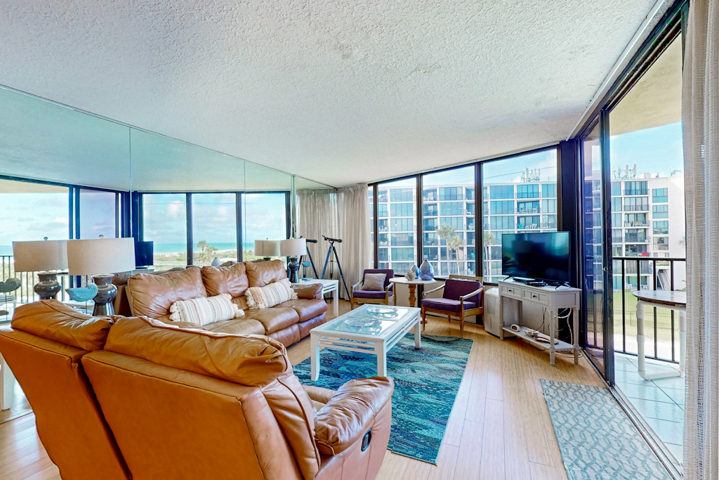 Captains' Quarters Condo Unit 317